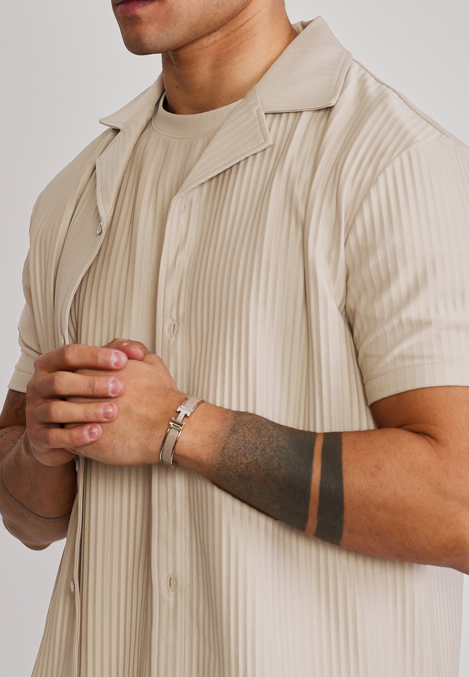 Plisse Shirt in Ecru Hemden SikSilk