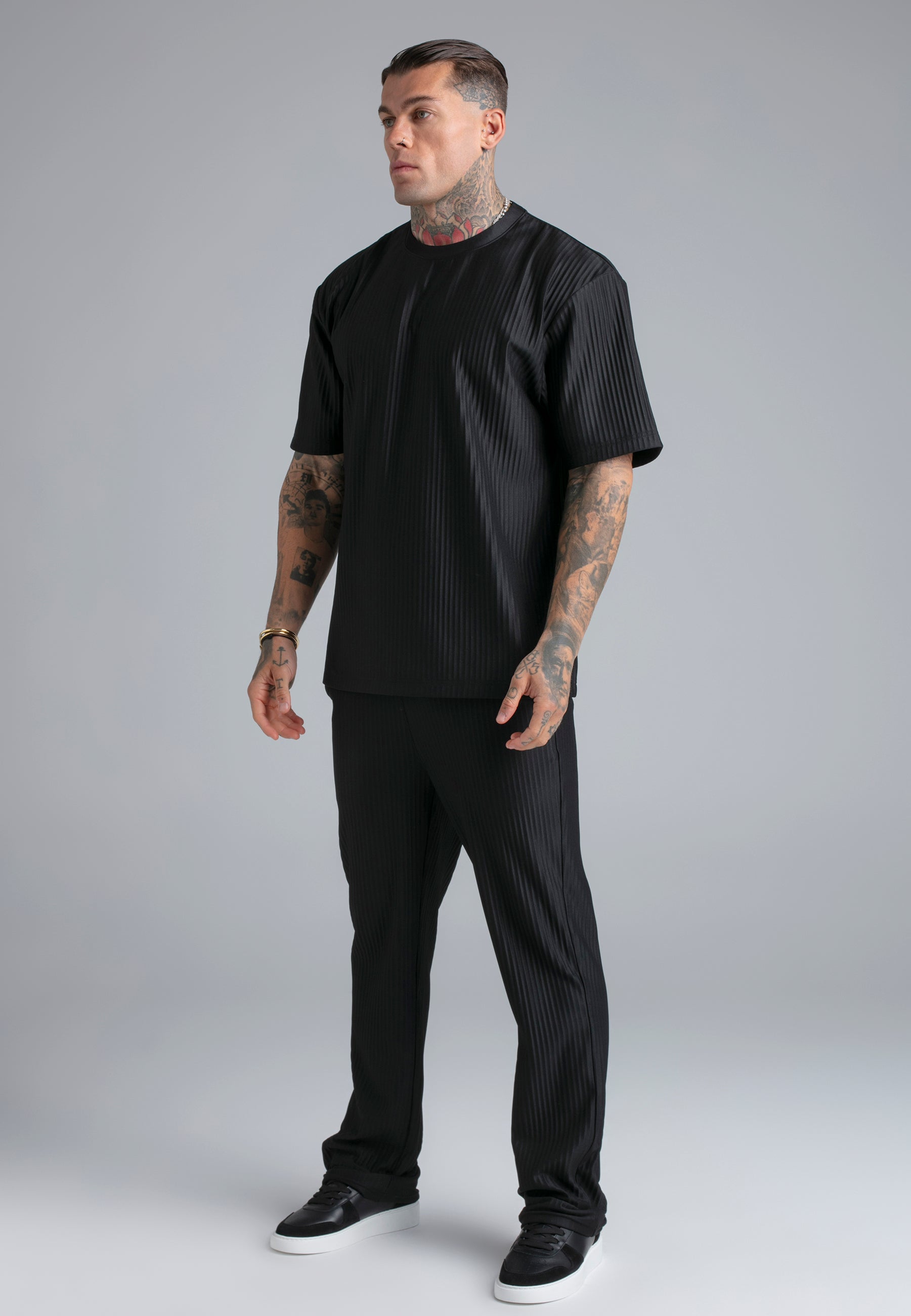 Plisse Track Pants in Black Hosen SikSilk