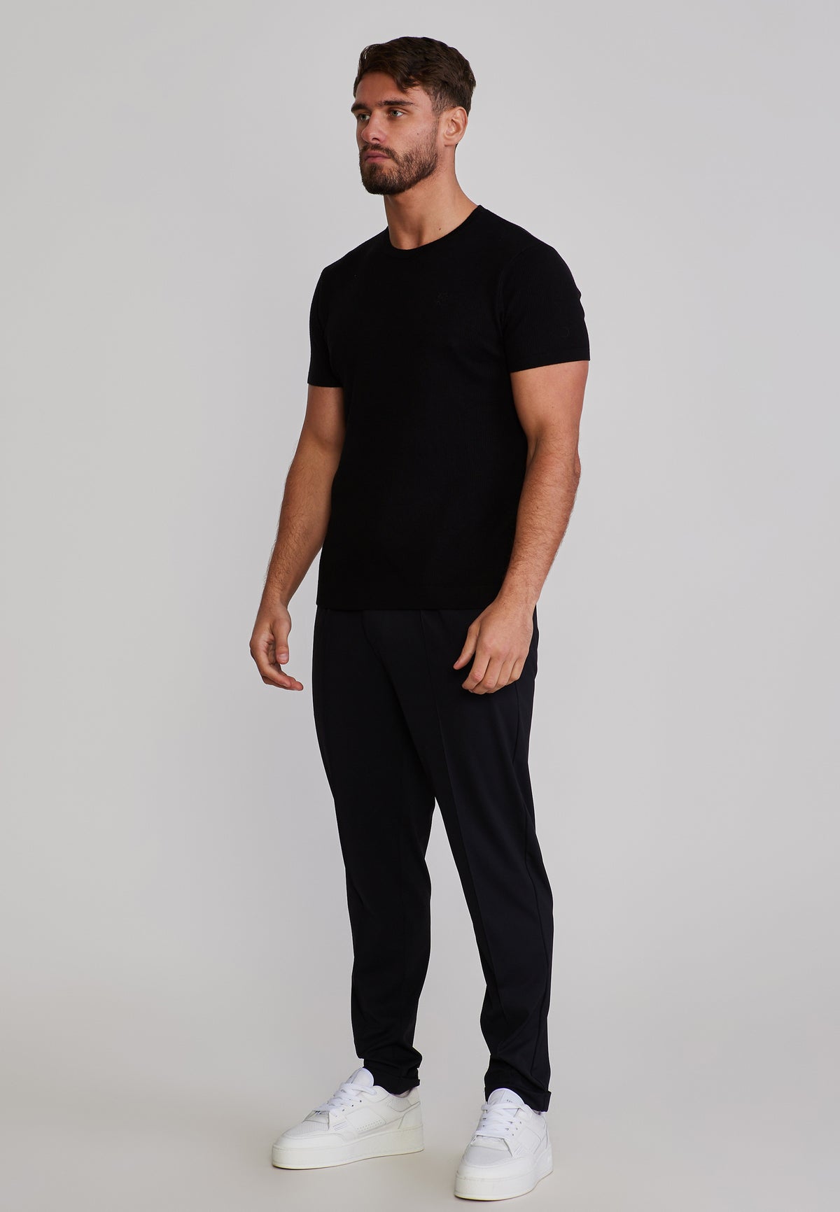T-Shirt Knitted in Black T-Shirts SikSilk