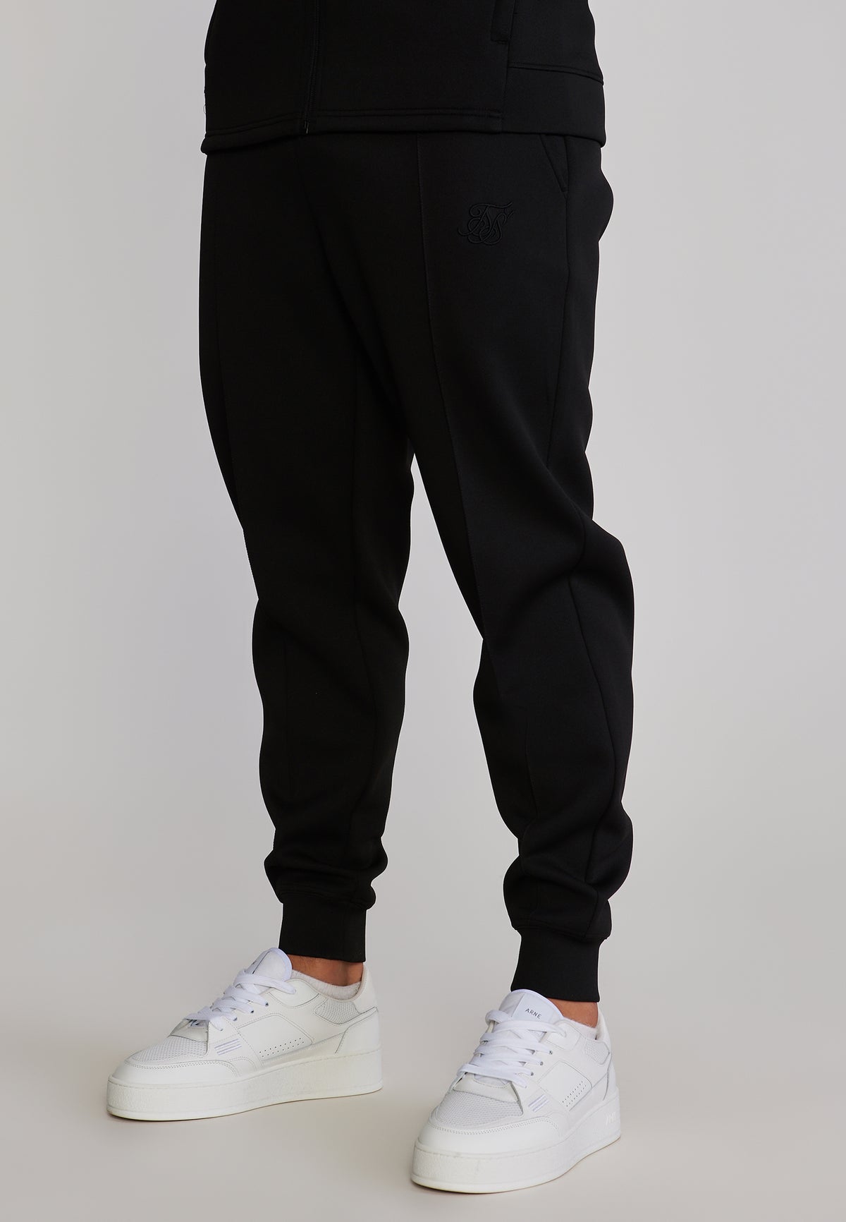 Kleidungsset Hoodie and Joggers in Black Sets SikSilk