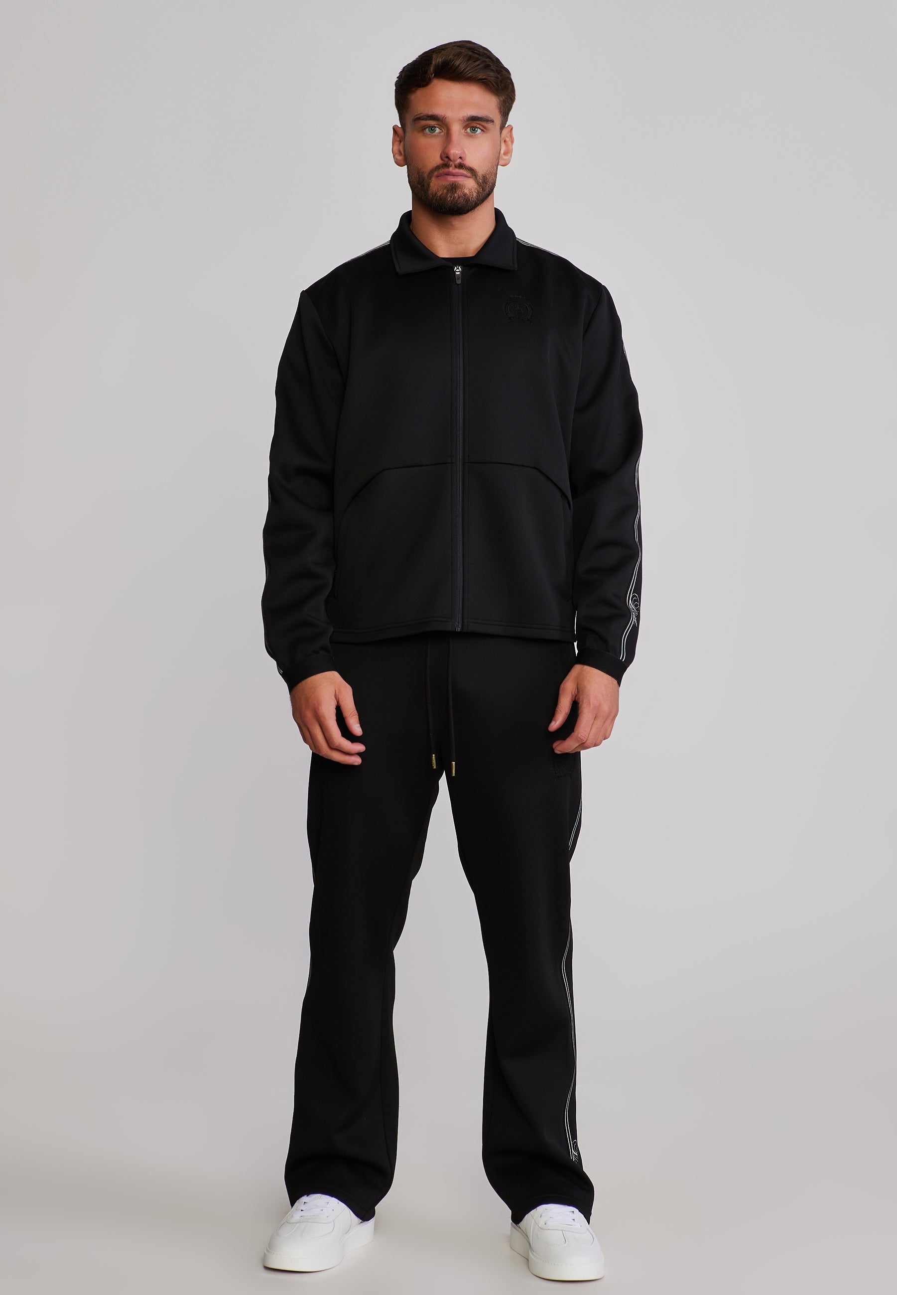 Sweatjacke Taped in Black Sweatjacken SikSilk