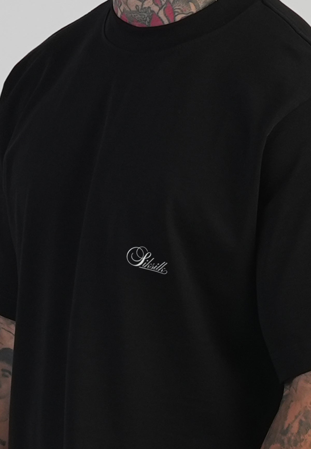 T-Shirt Oversized in Black T-Shirts SikSilk