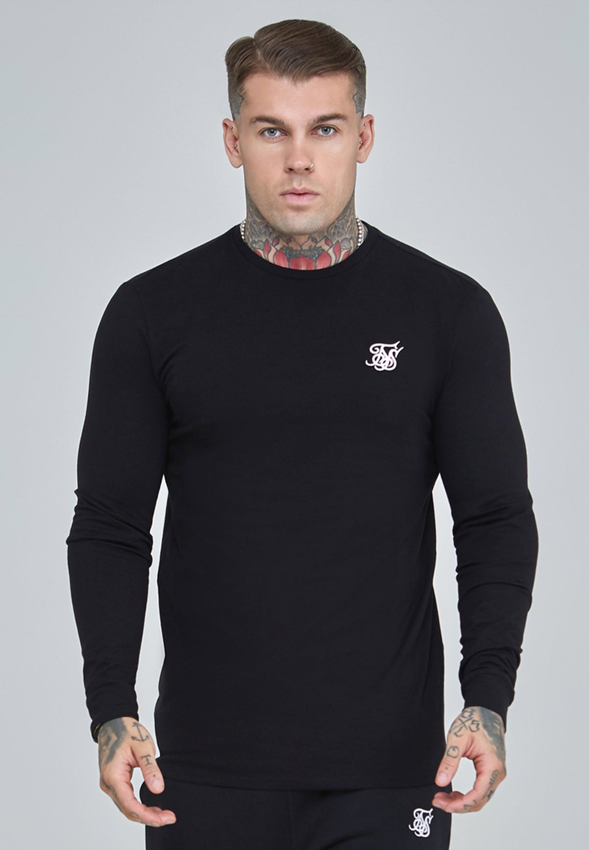 Langarmshirt Essentials in Black T-Shirts SikSilk
