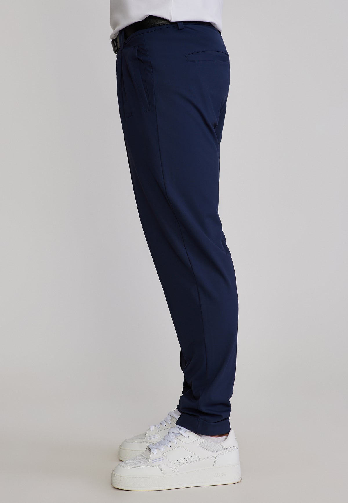 Hose Chino in Navy Hosen SikSilk