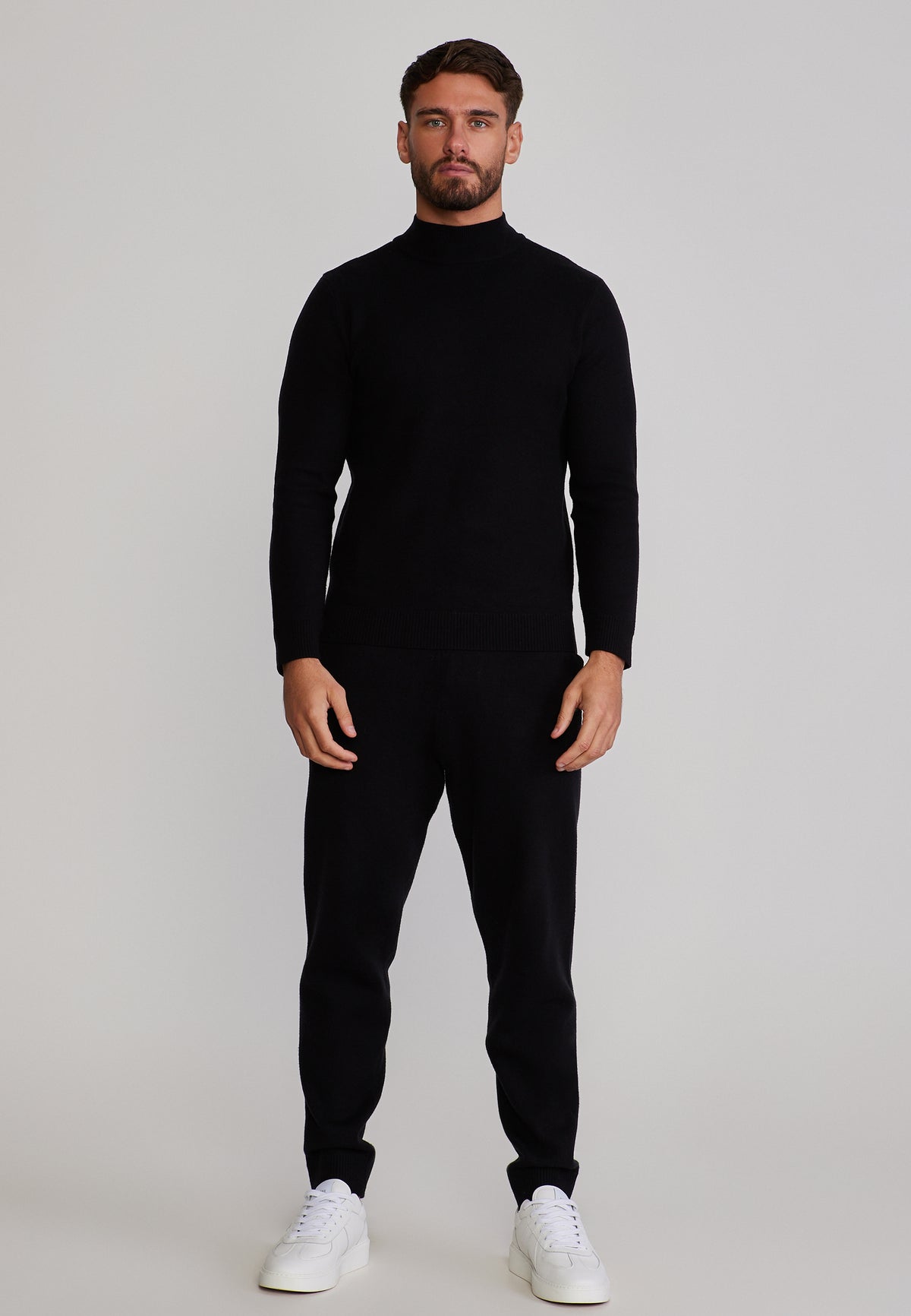 Pullover High Neck in Black Pullover SikSilk