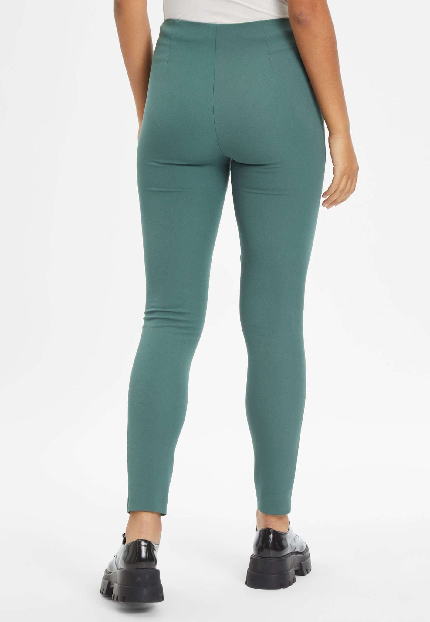 Arad in Garden Topiary Leggings Tamaris