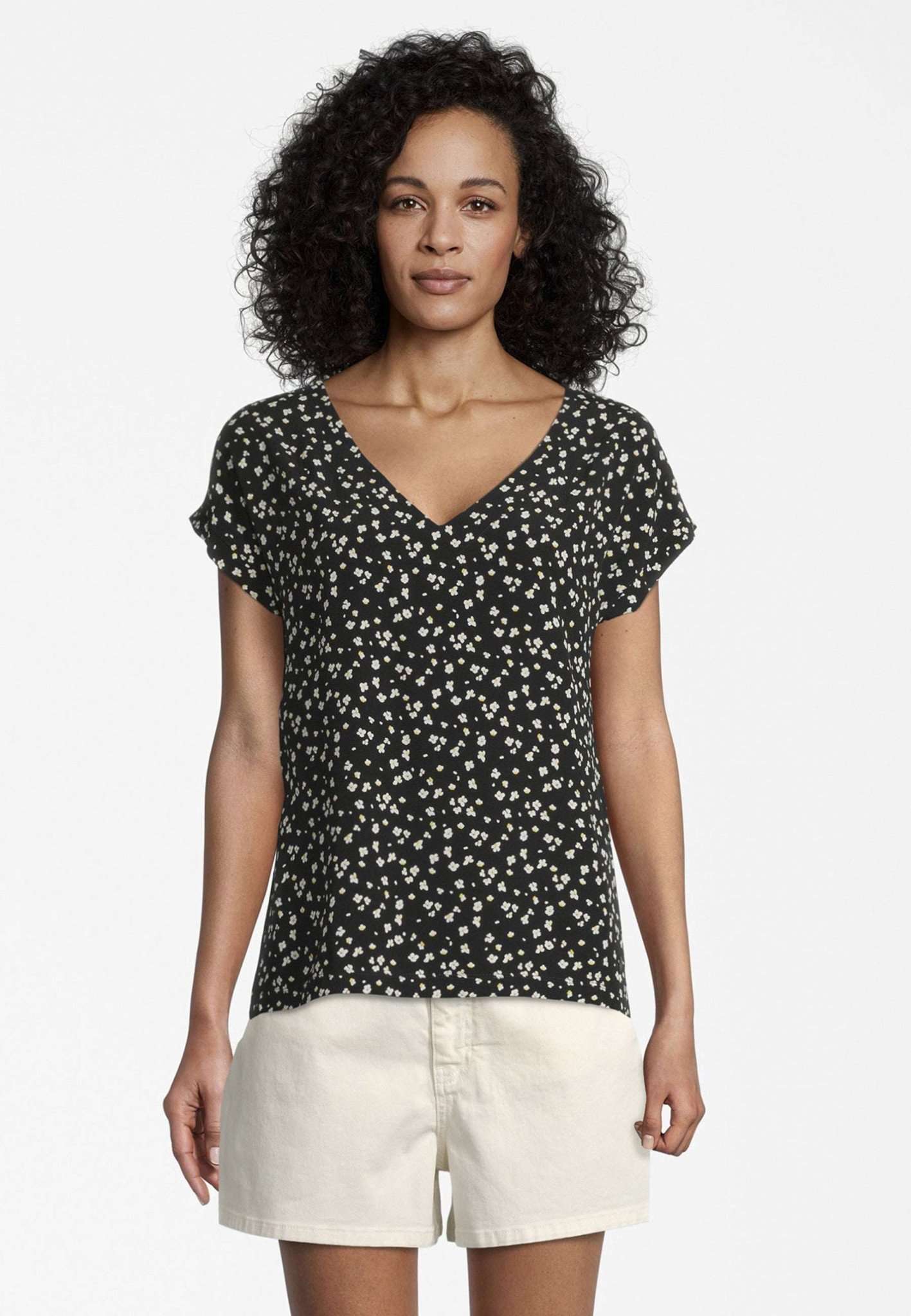 Alicante Aop Drop Shoulder V-Neck Tee in Black Beauty Flower AOP T-Shirts Tamaris