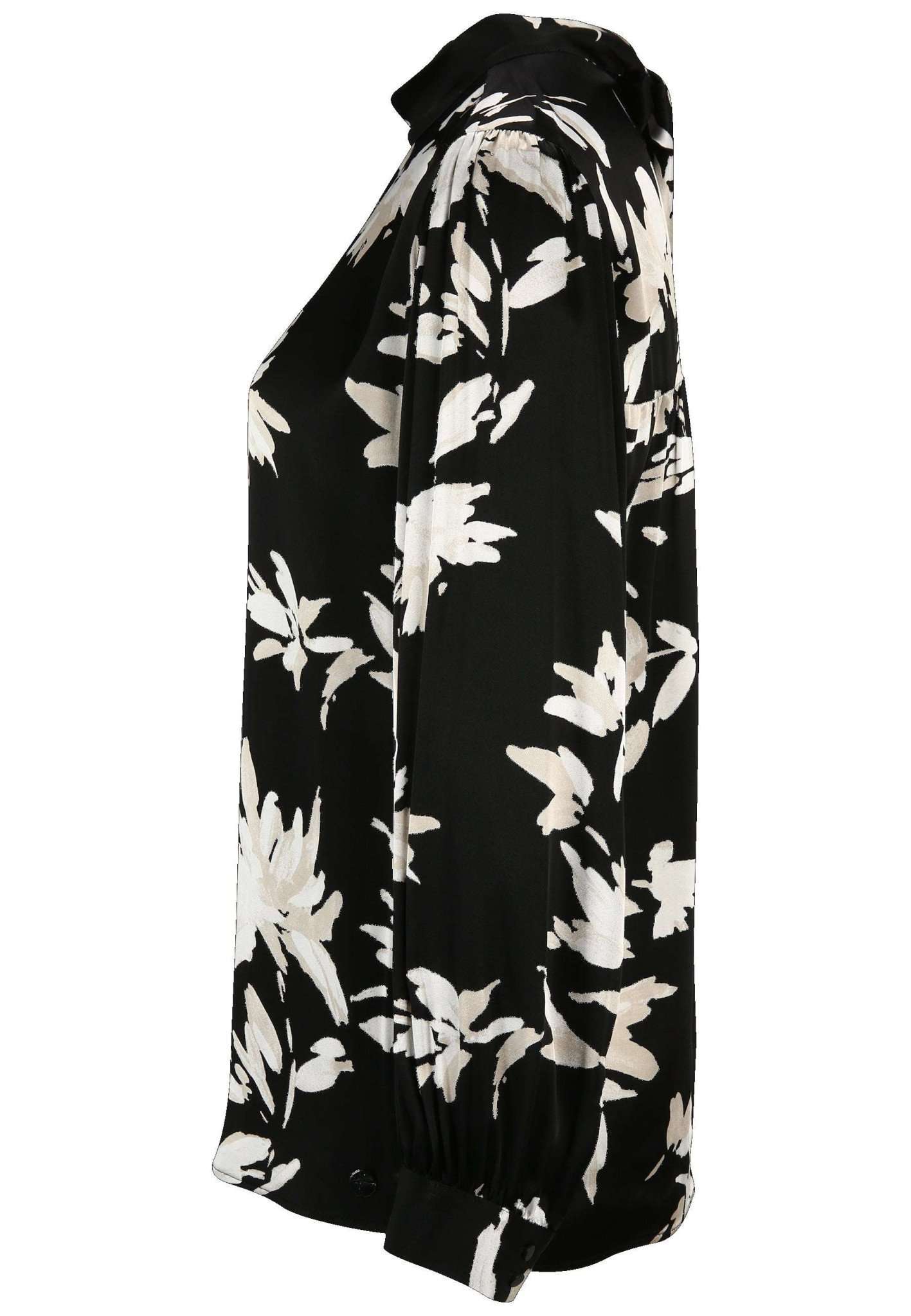 Alvesta Aop Special Occasion Blouse in Black Flower AOP Blusen Tamaris