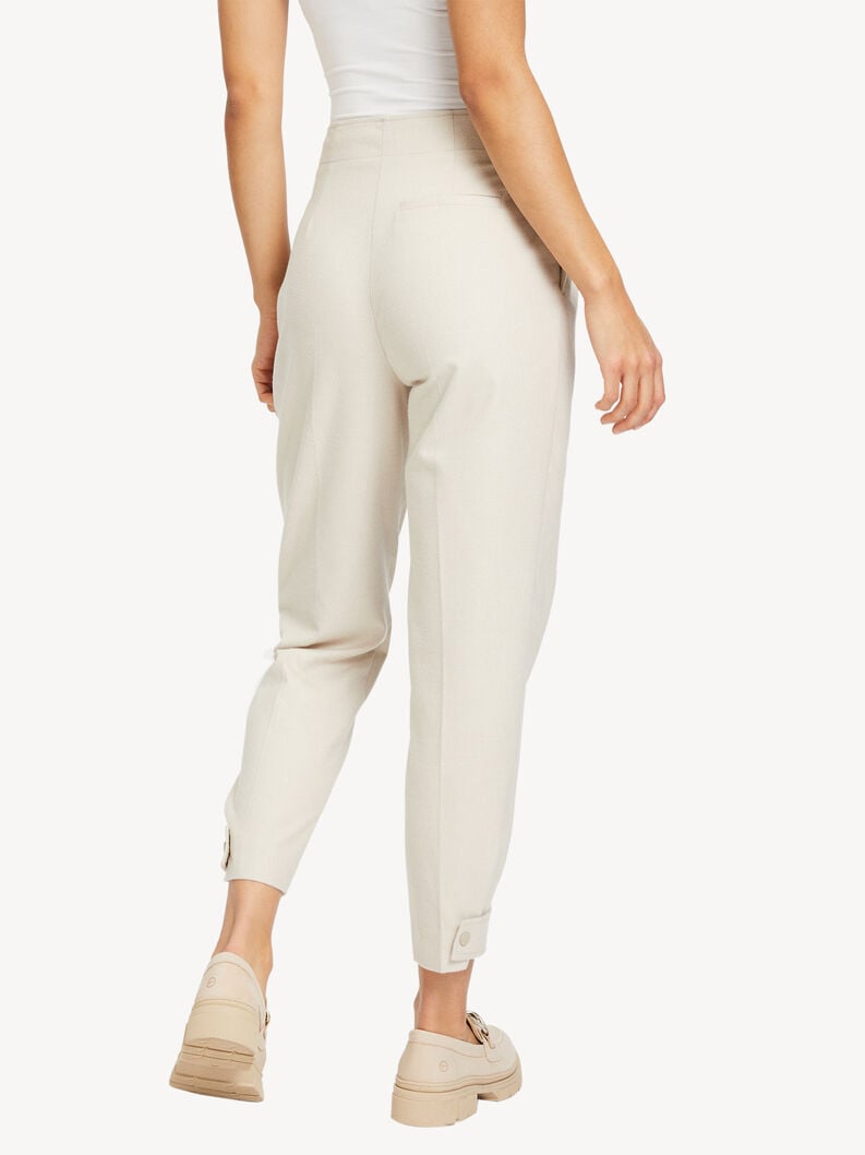 Brenk Loose Carrot Pant in Tapioca Hosen Tamaris