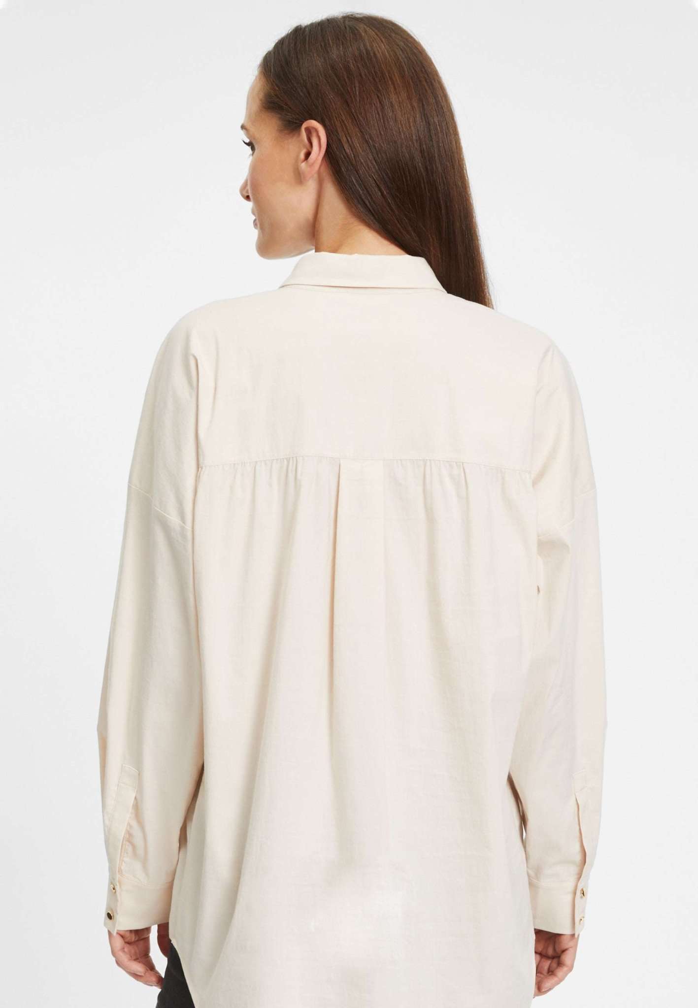 Baystep Boyfriend Shirt in Tapioca Blusen Tamaris