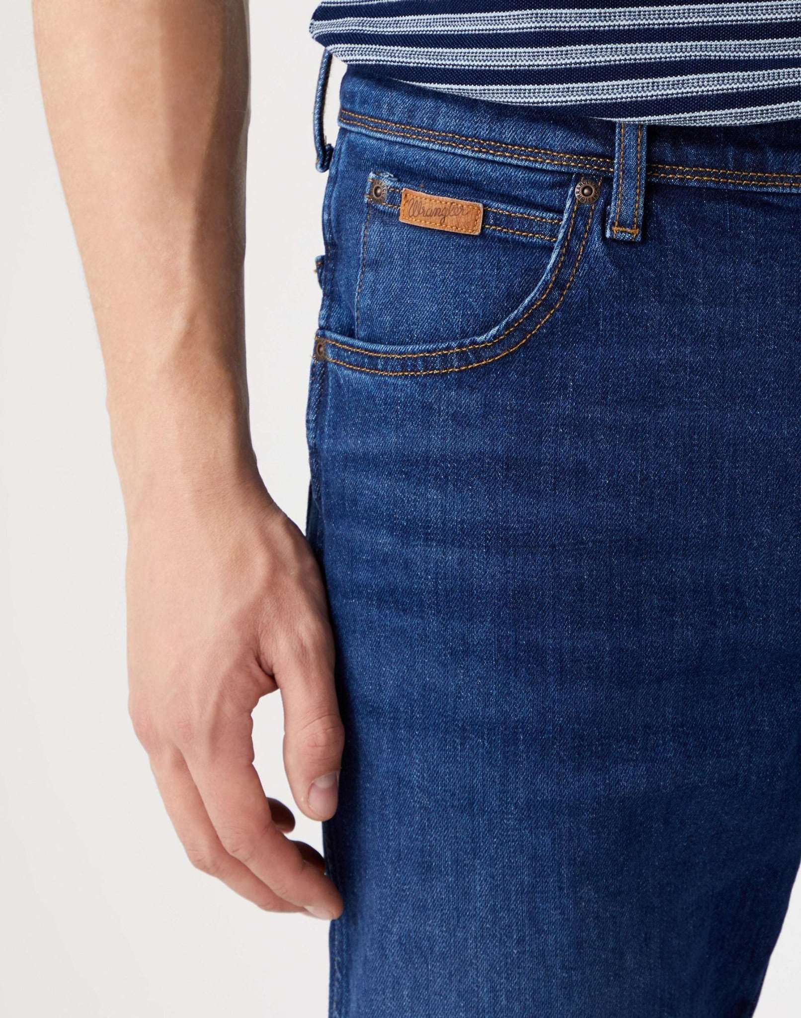 Texas Low Stretch in Dancing Water Jeans Wrangler