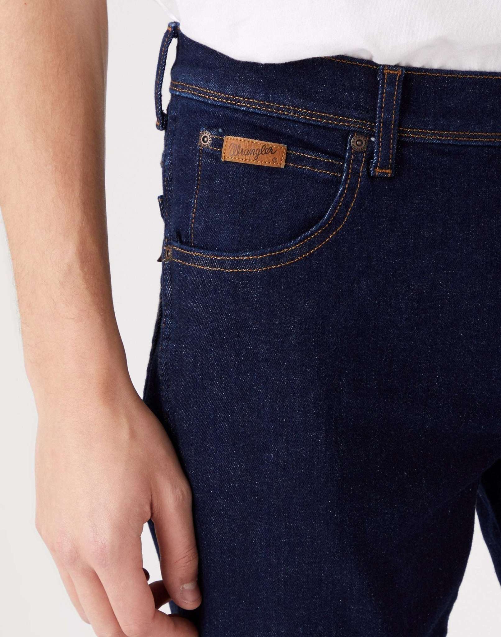 Texas Slim in Day Drifter Jeans Wrangler