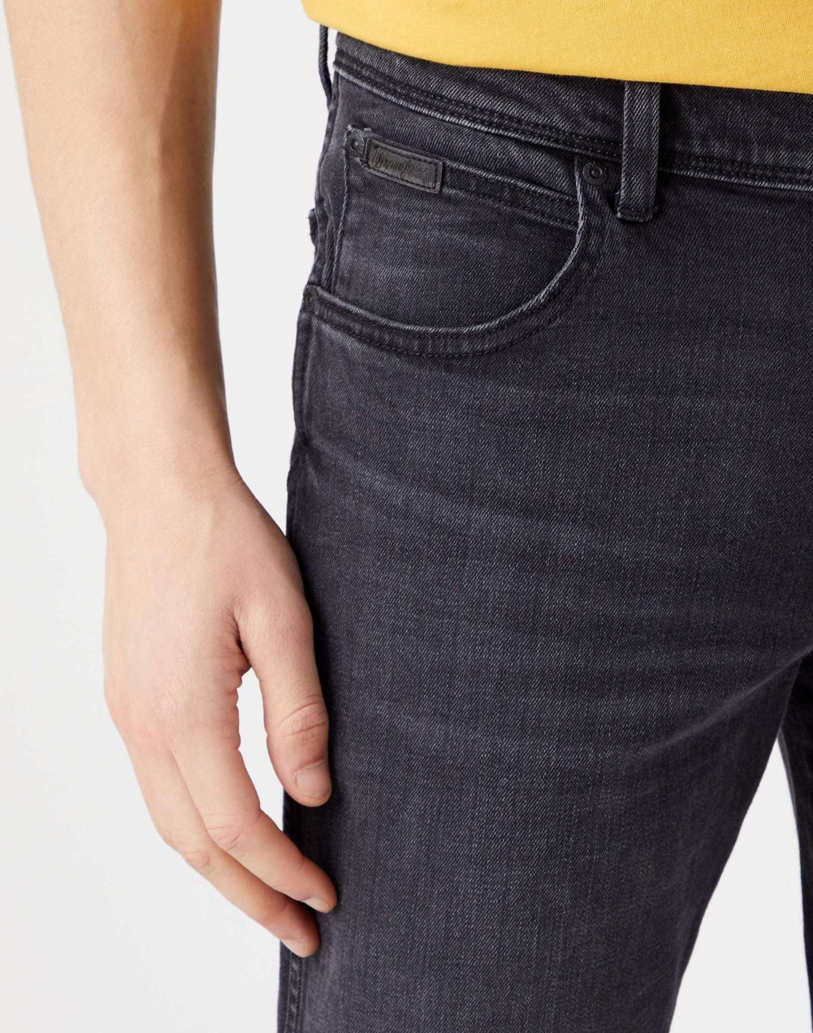 Texas Taper in Devil You Know Jeans Wrangler