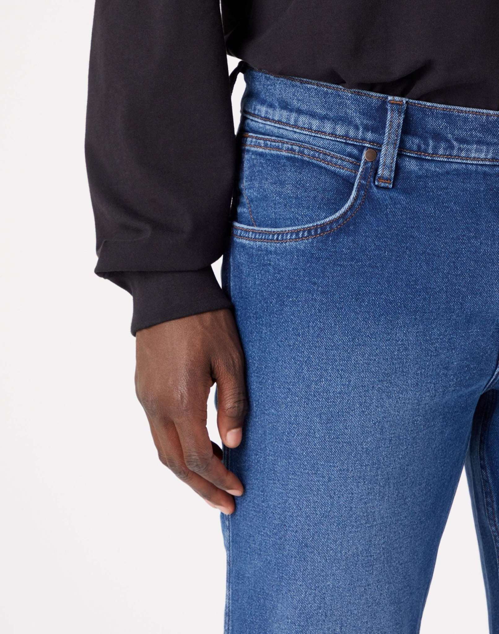 Greensboro Low Stretch in The Look Jeans Wrangler