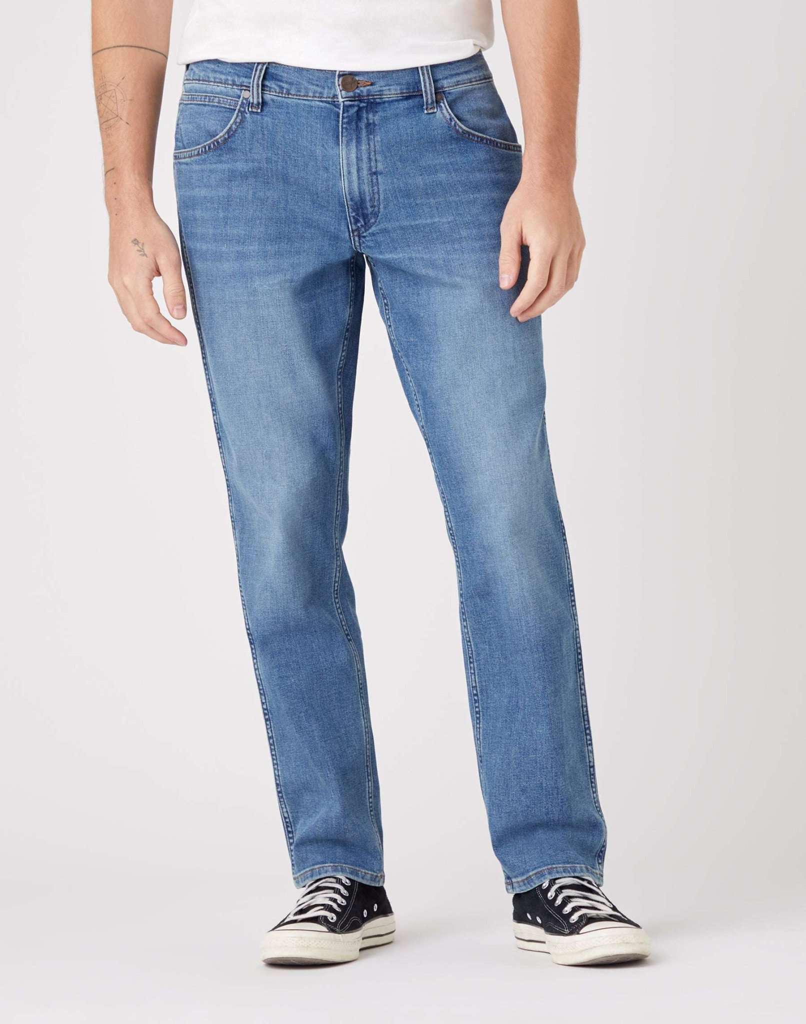 Greensboro Low Stretch in Dusky Cloud Jeans Wrangler