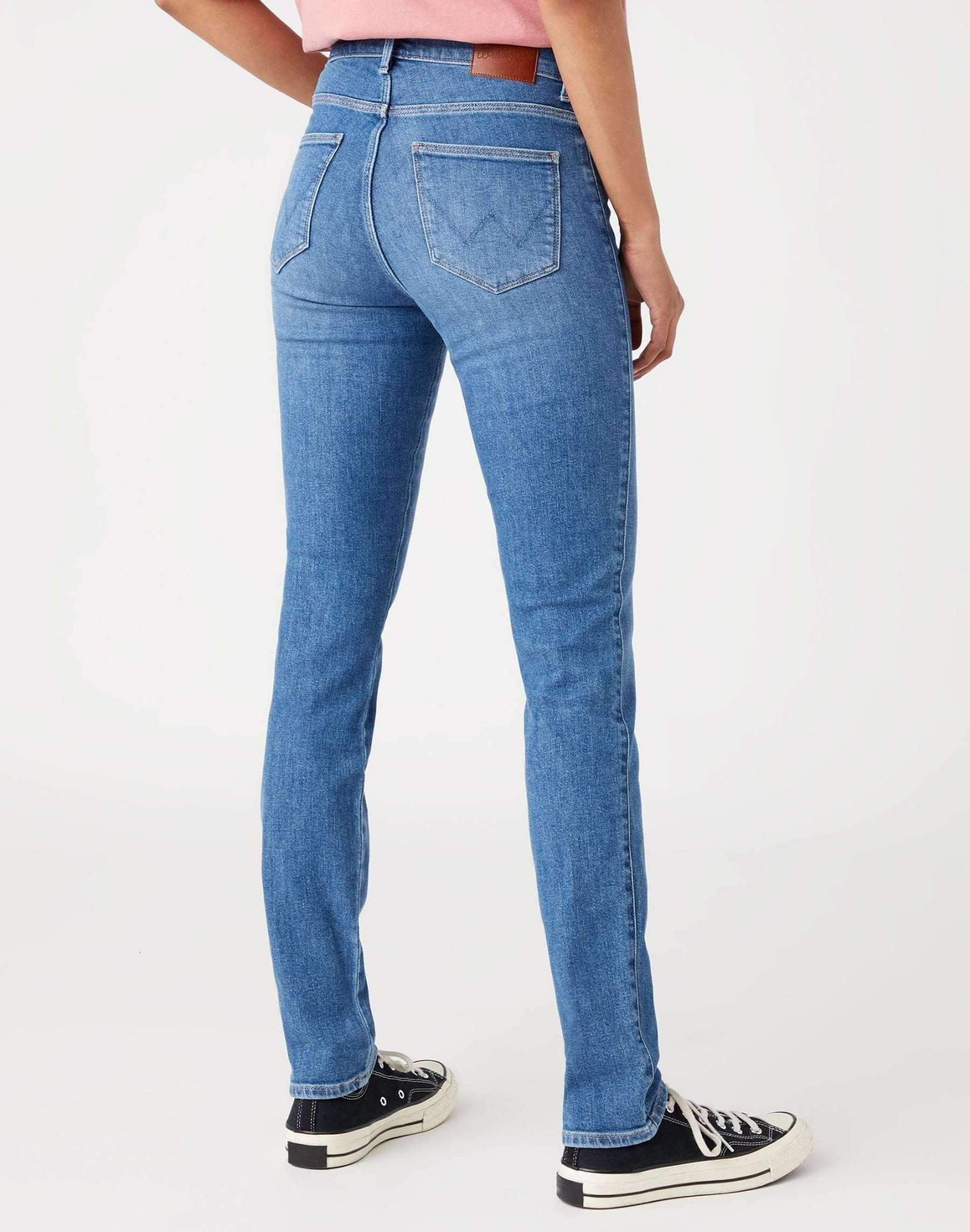 Slim in Way Out West Jeans Wrangler