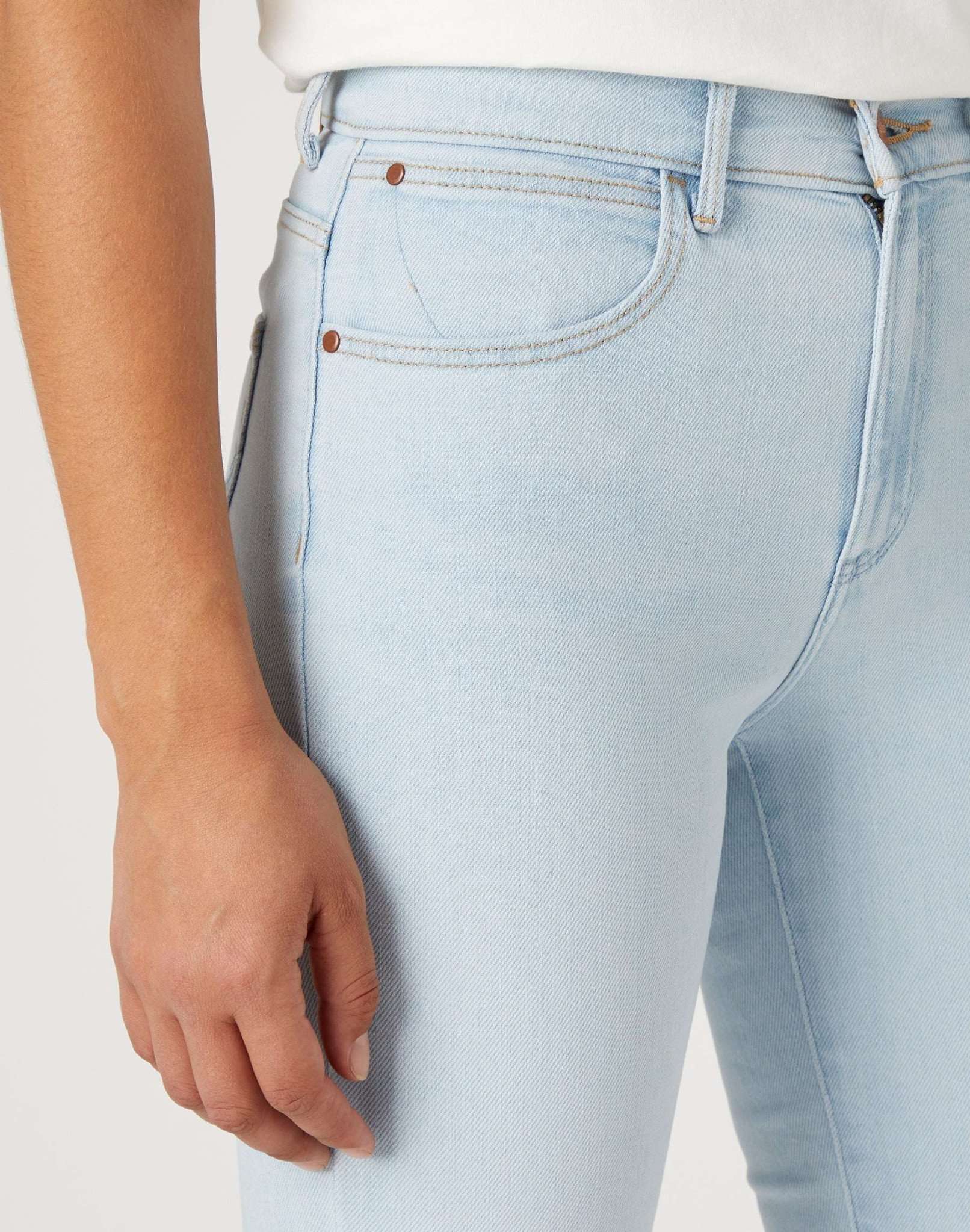 Bootcut in Beach Bum Jeans Wrangler