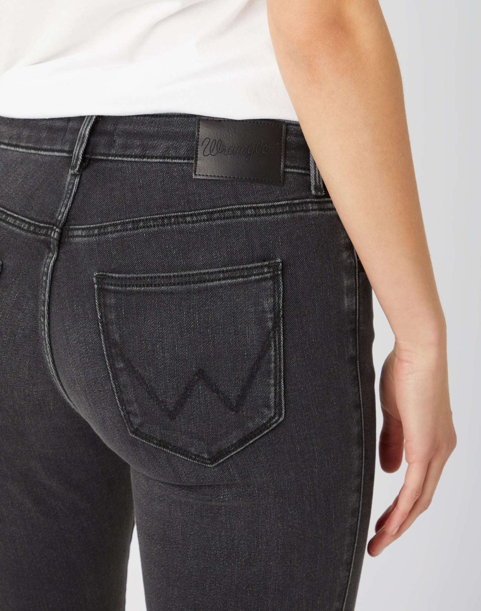 Skinny Jeans in Soft Nights Jeans Wrangler