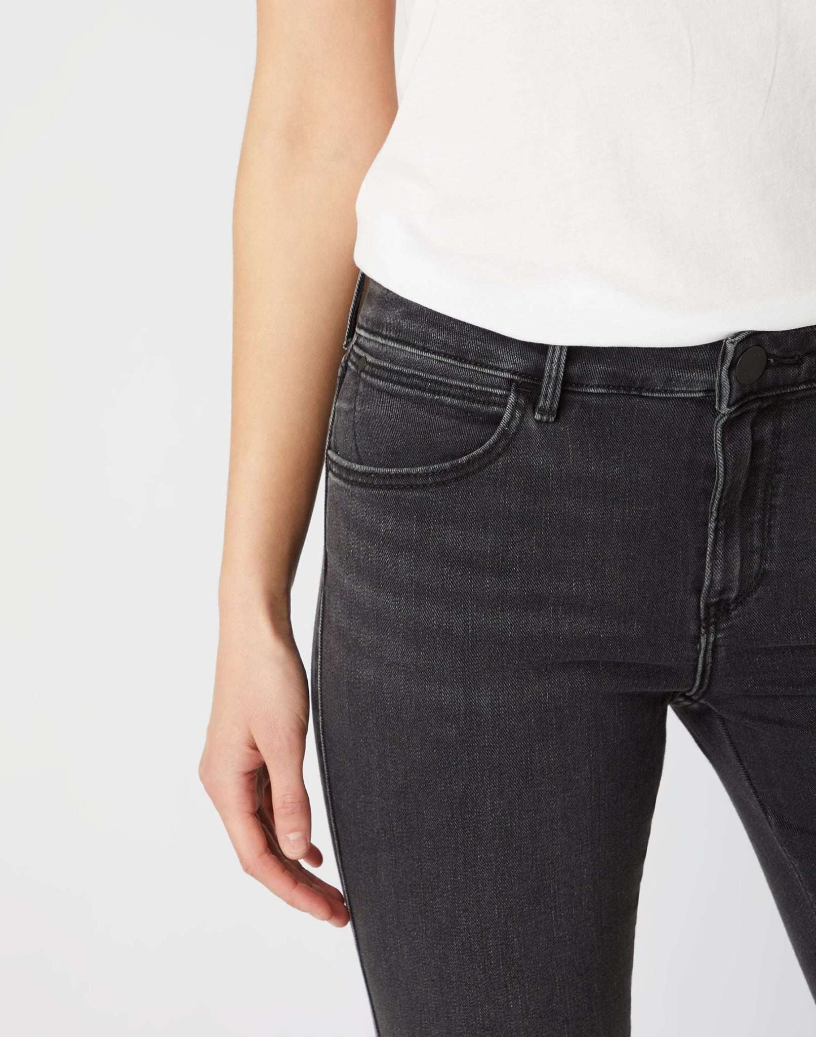 Skinny Jeans in Soft Nights Jeans Wrangler