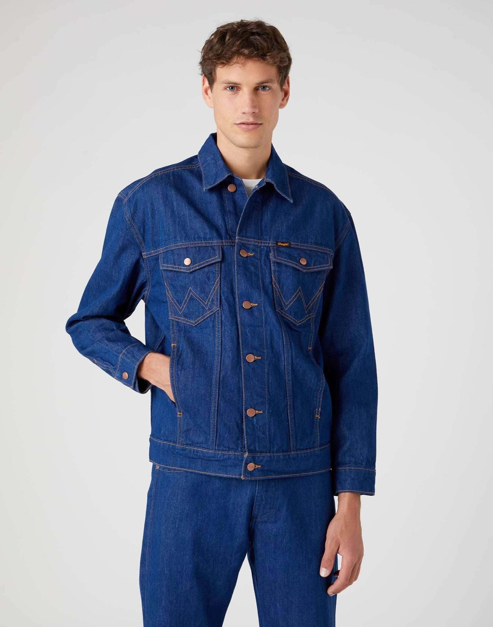 Anti Fit Jacket in Wrangler Blue Jacken Wrangler