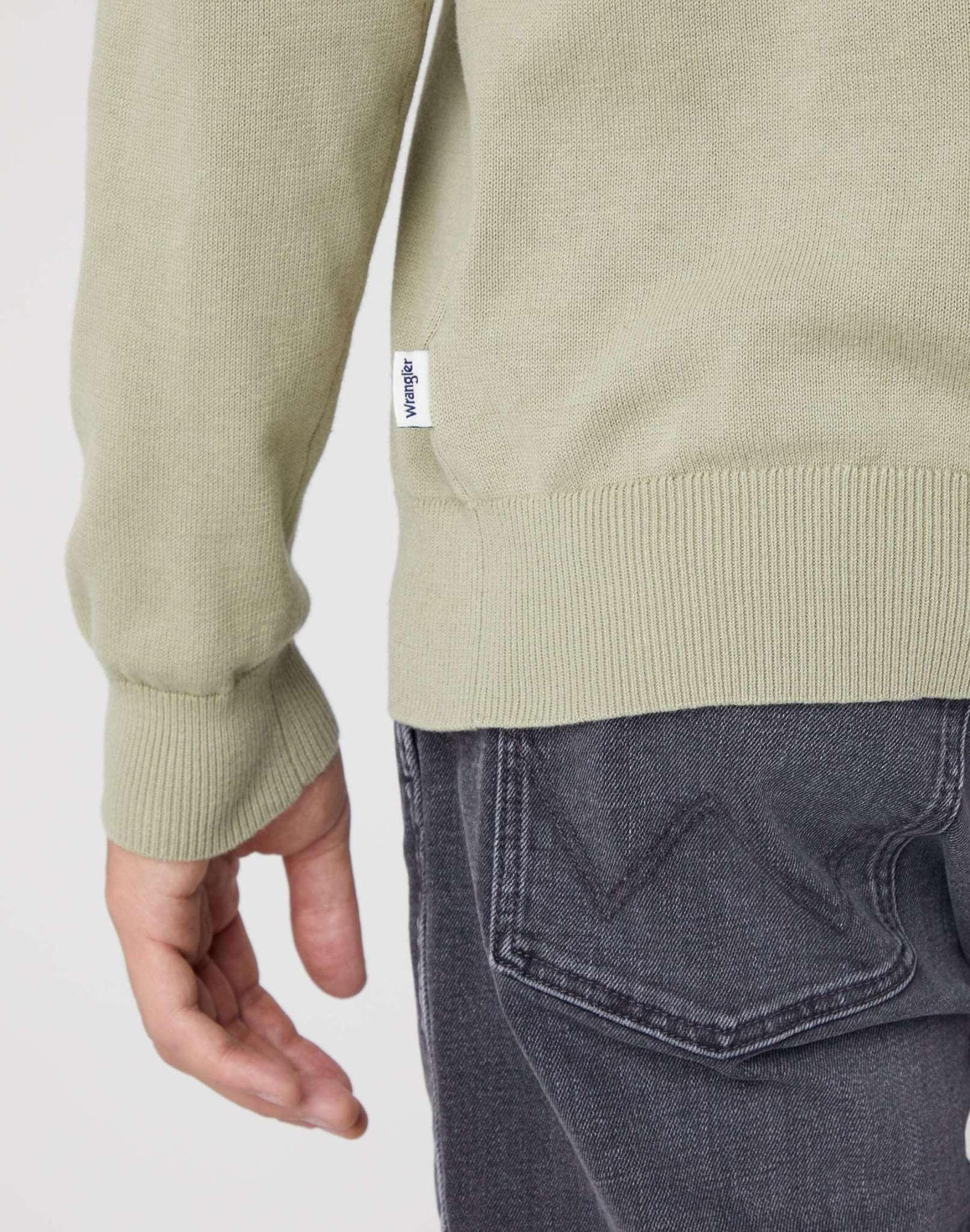 Crewneck Knit in Tea Leaf Pullover Wrangler