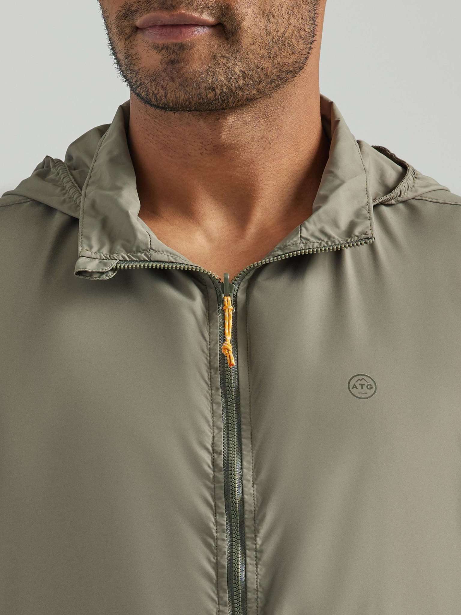 All Terrain Gear Lightweight Packable Jacket in Dusty Olive Jacken Wrangler