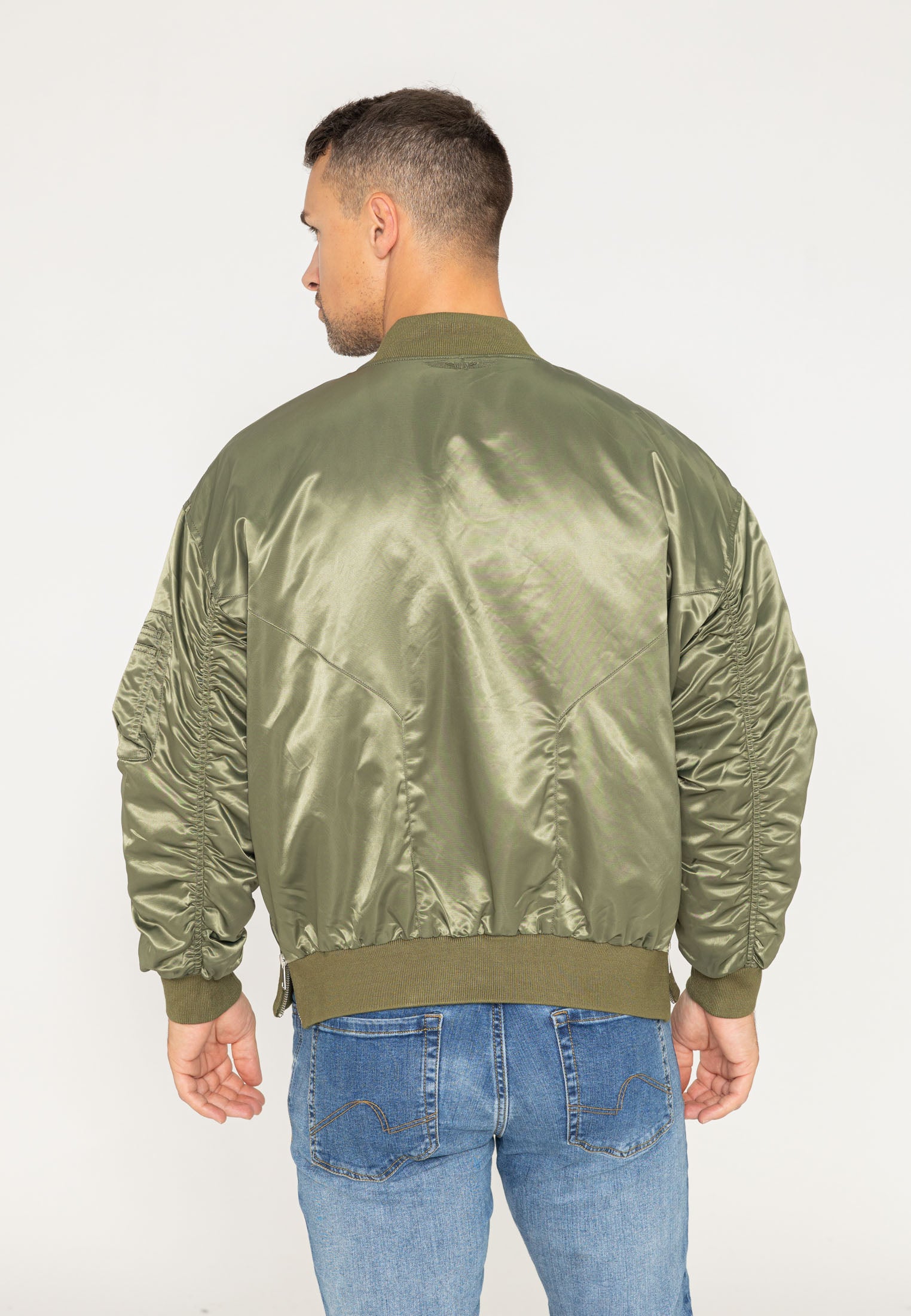 Wavy U Bomberjacke in Kaki Jacken Bombers Original