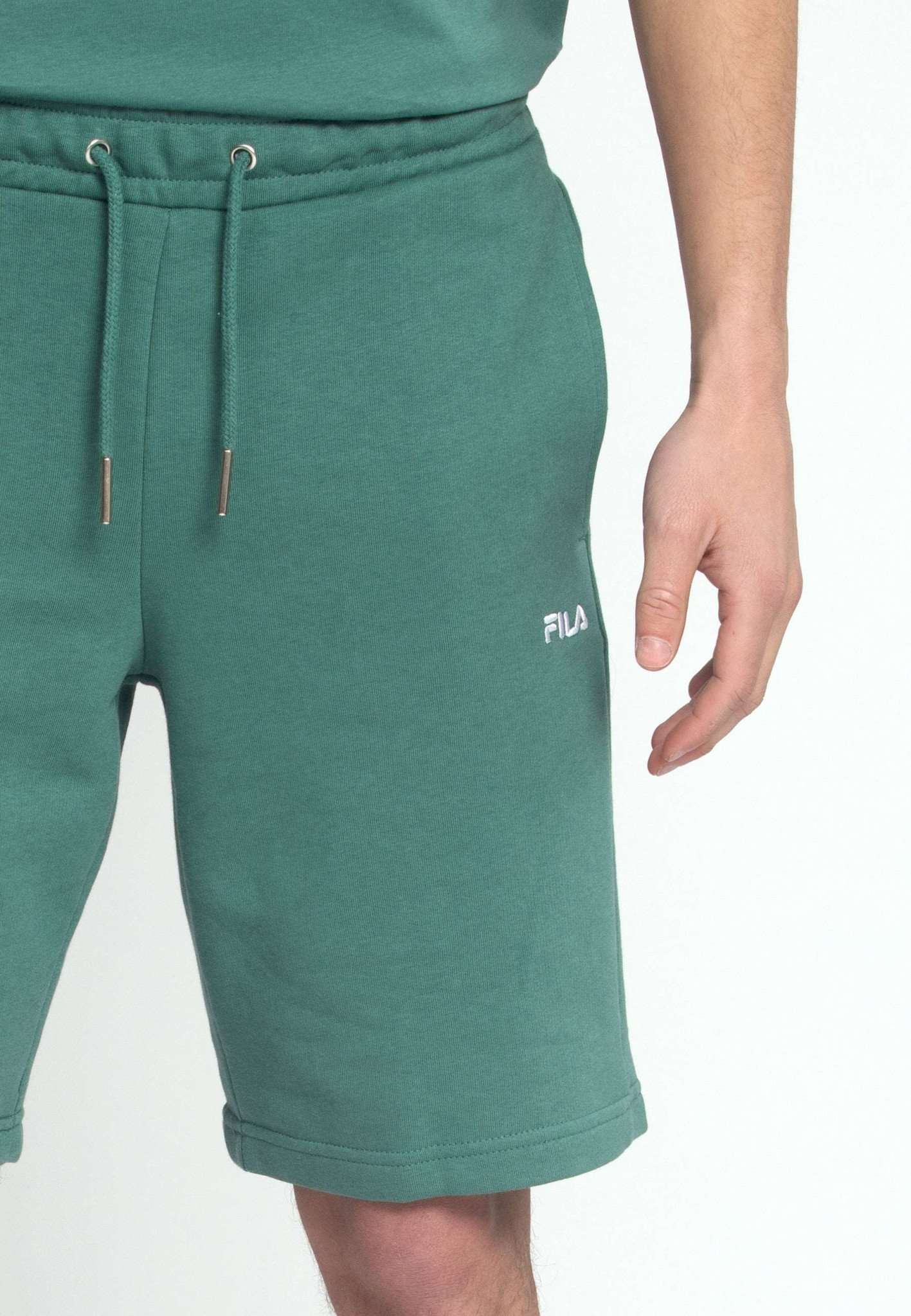 Blehen Sweat Shorts in Blue Spruce Sweatshorts Fila