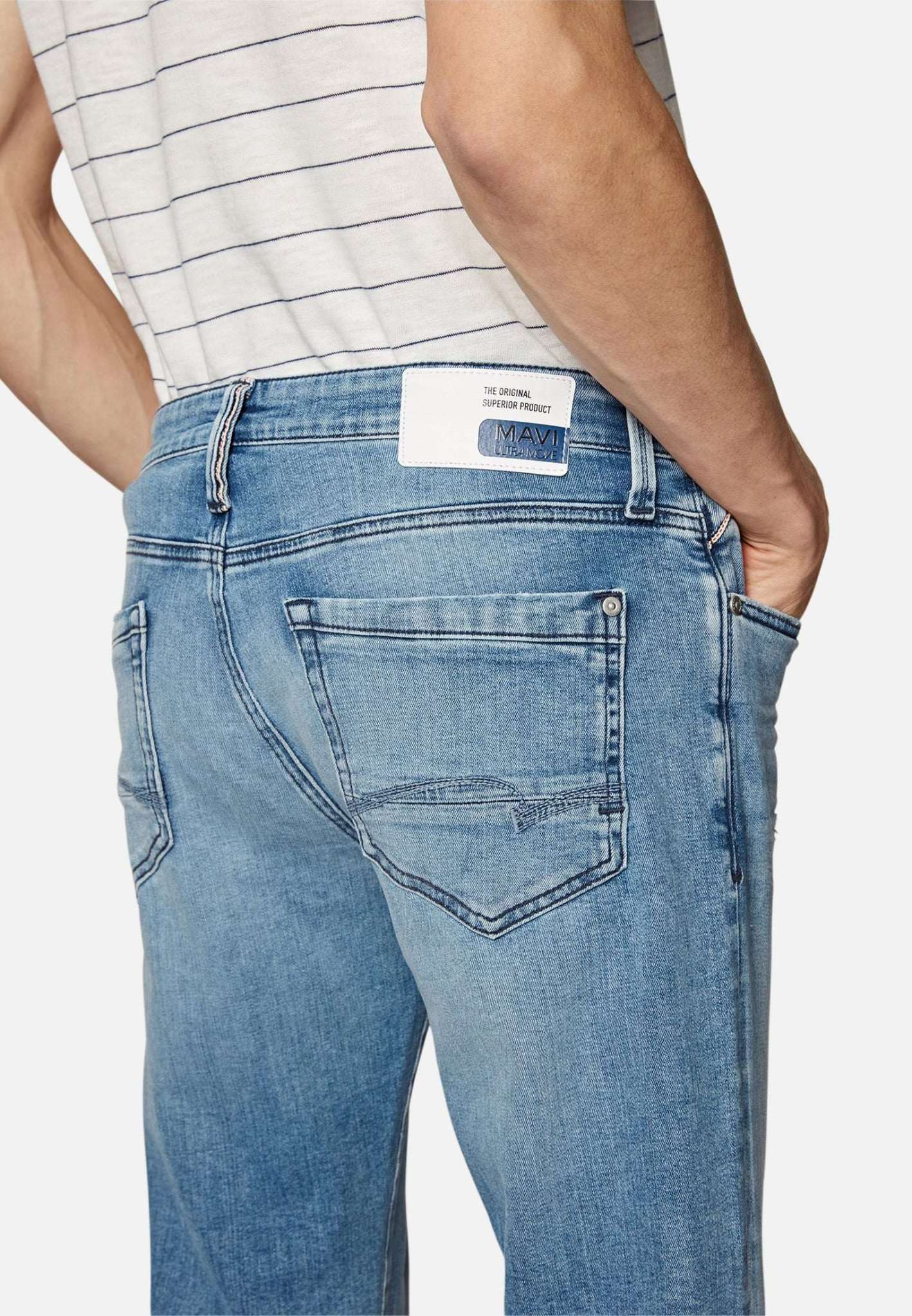 Yves in Mid Brushed Ultra Move Jeans Mavi