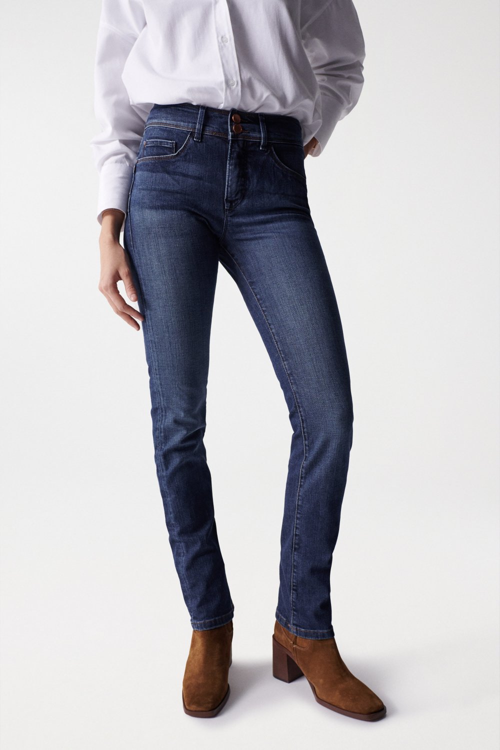 Secret Slim Push-In in Medium Wash Jeans Salsa Jeans