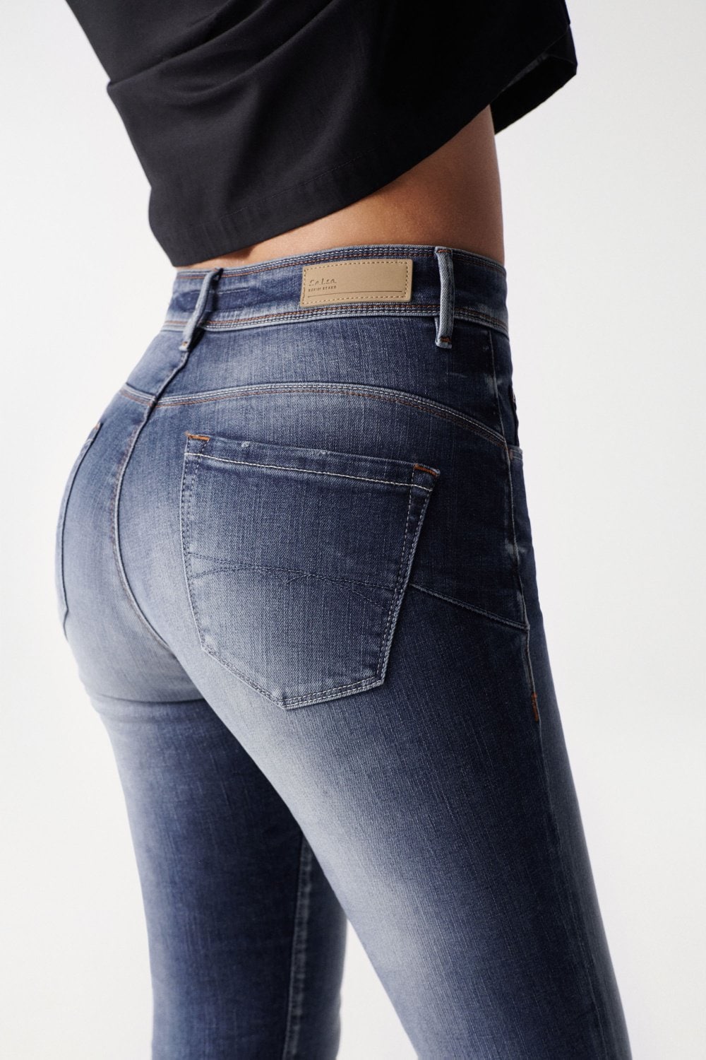Secret Glamour Cropped Push-In in Dark Wash Jeans Salsa Jeans