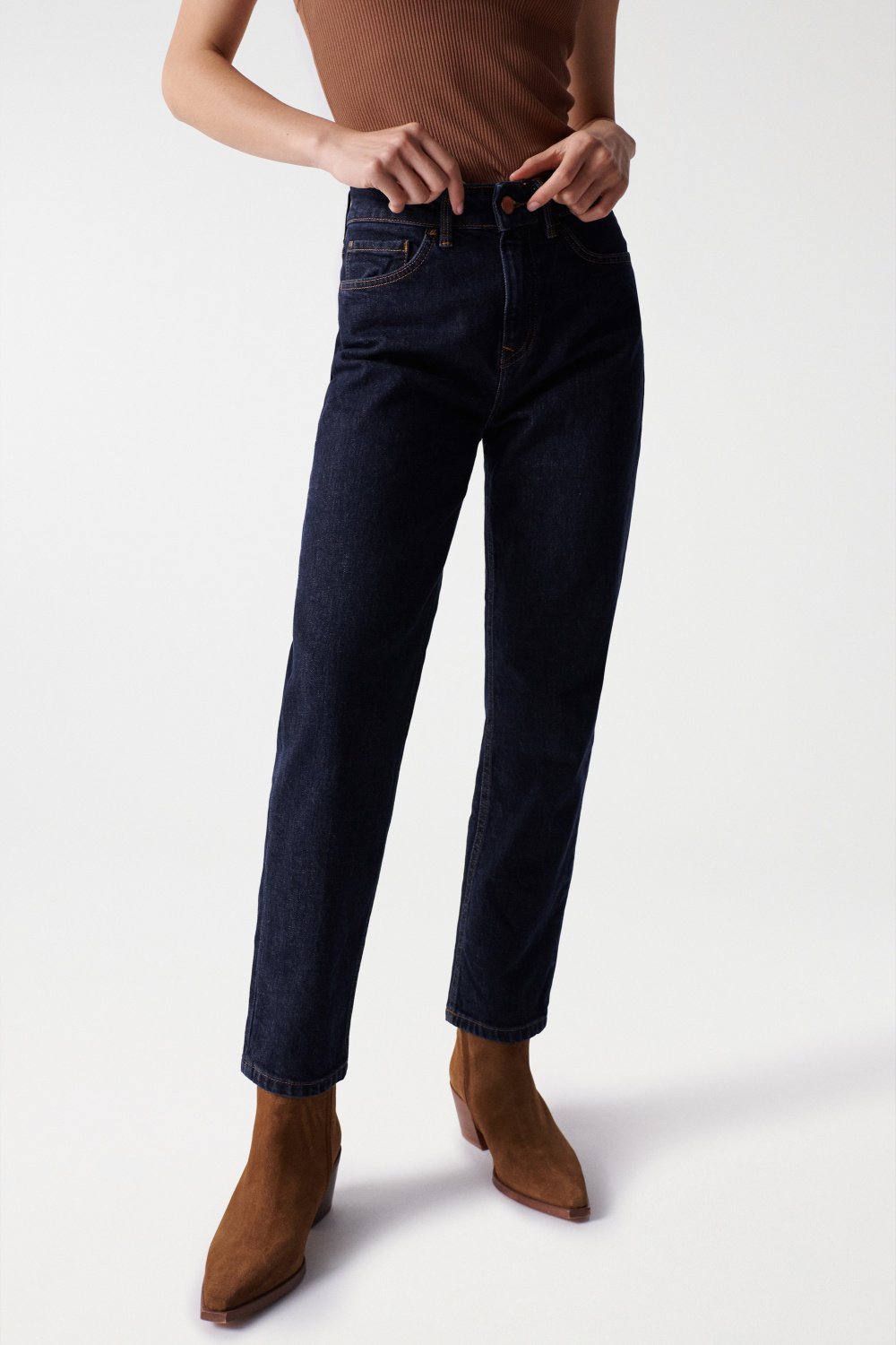 True Cropped Slim Comfort in Medium Wash Jeans Salsa Jeans