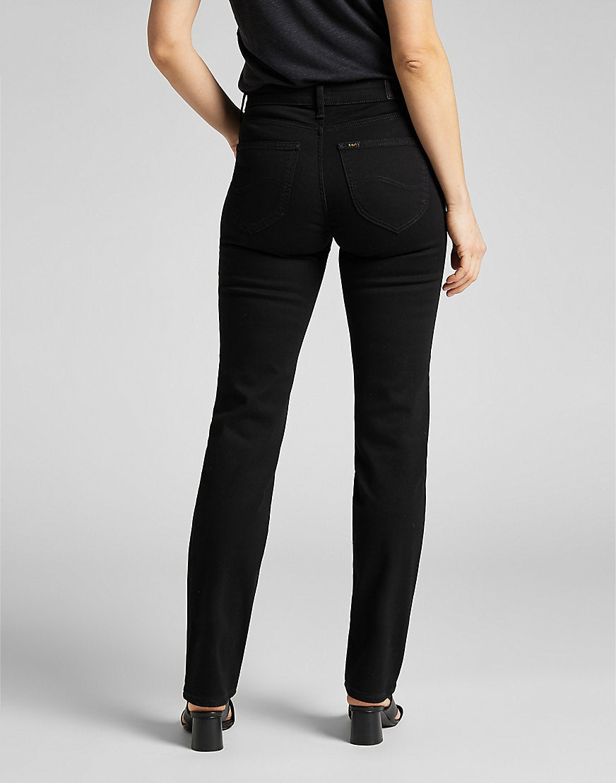 Marion Straight in Black Rinse Jeans Lee