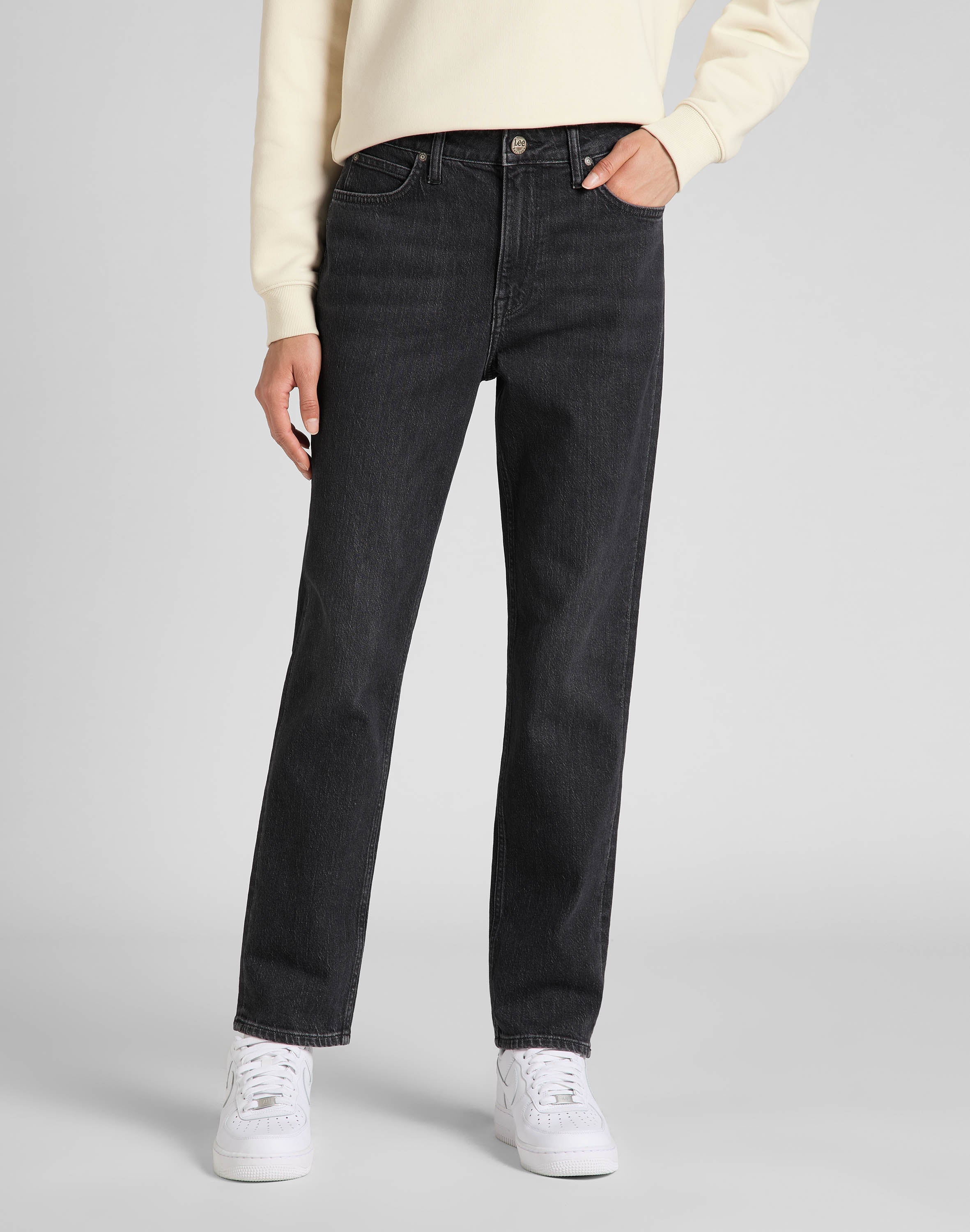 Carol in Rock Jeans Lee