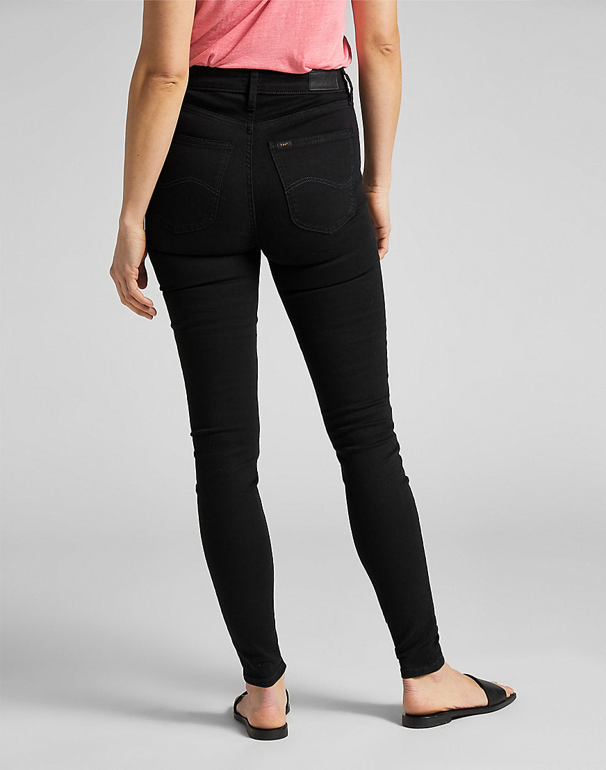 Ivy in Black Rinse Jeans Lee