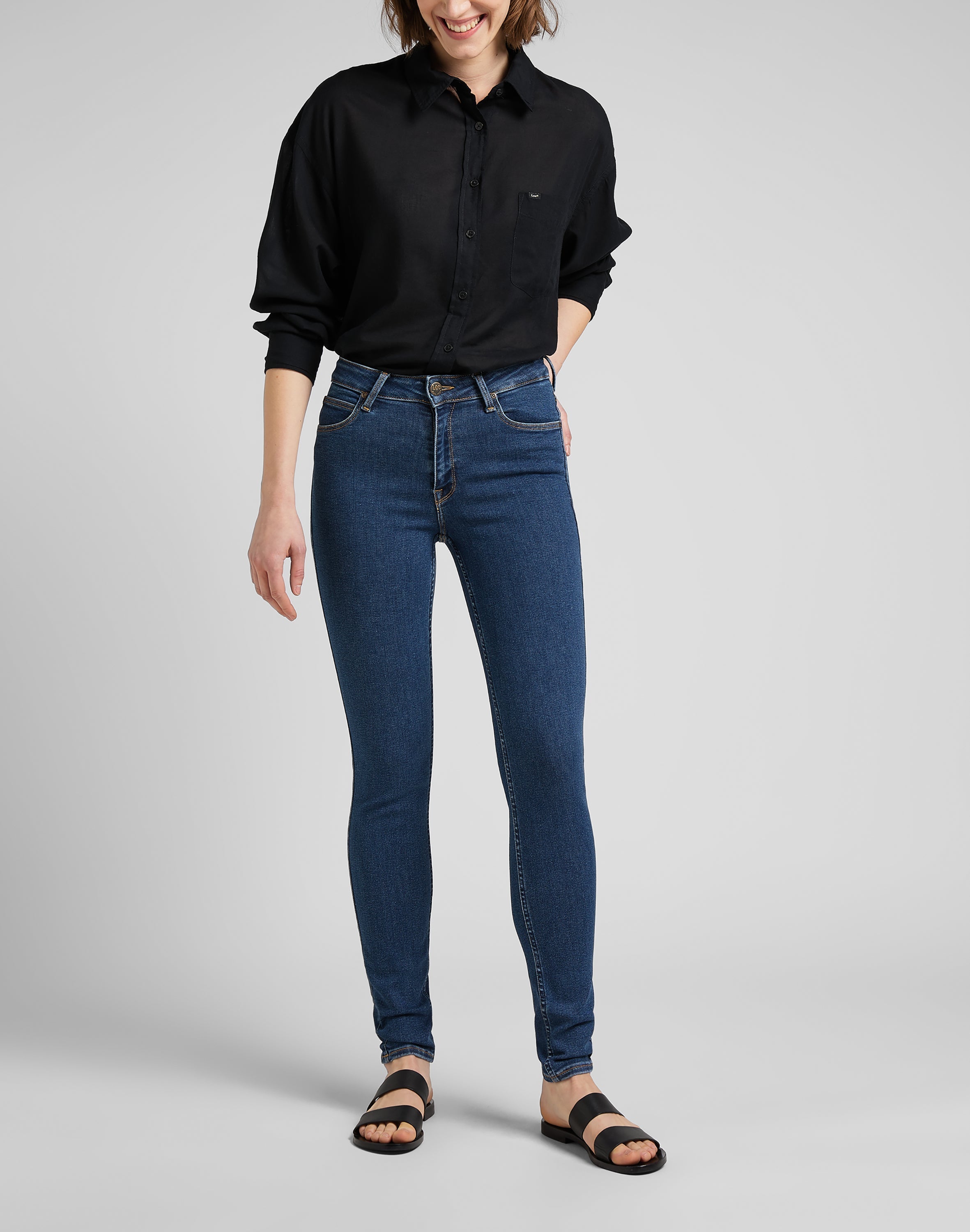 Foreverfit in Clean Riley Jeans Lee