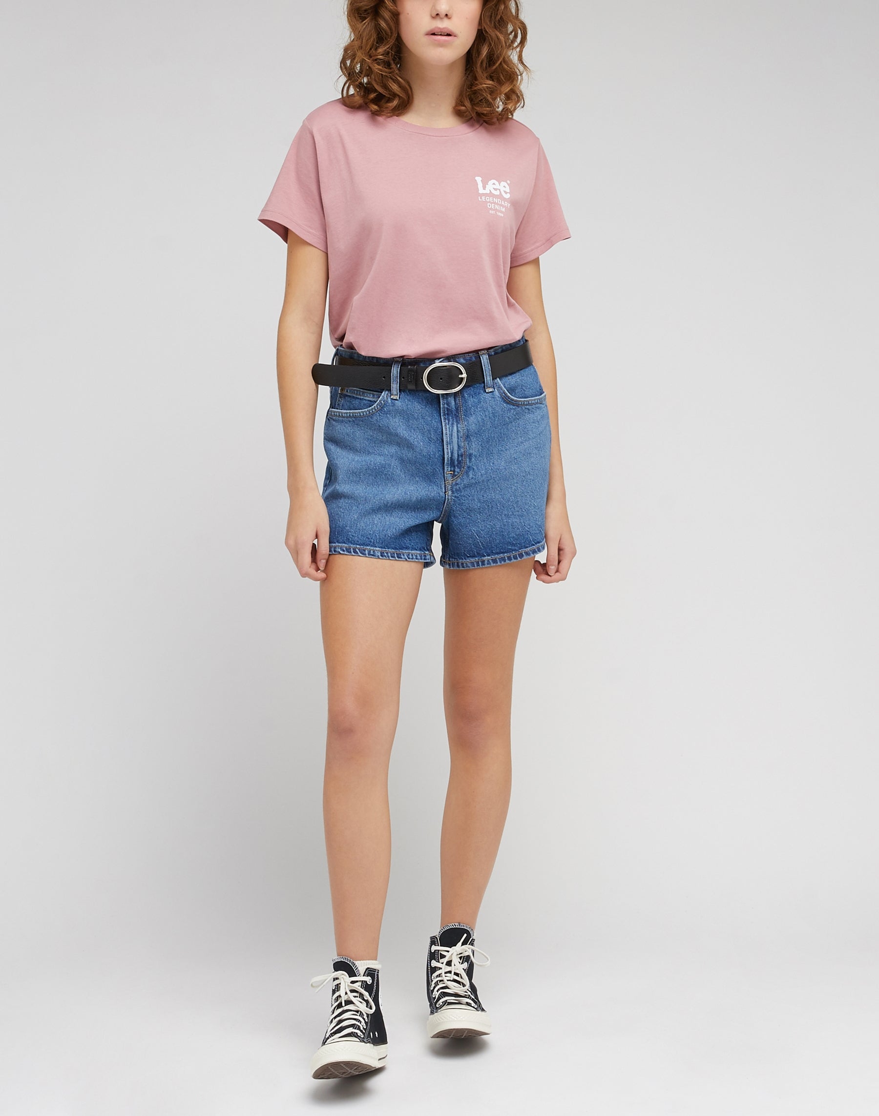 Carol Short in Blue Speed Jeansshorts Lee