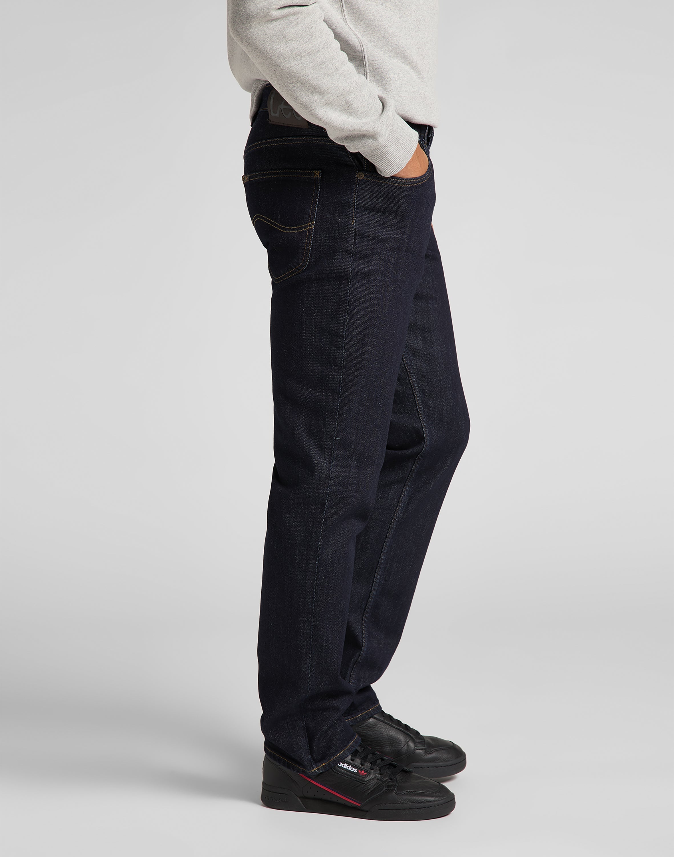 Brooklyn Straight in Rinse Jeans Lee