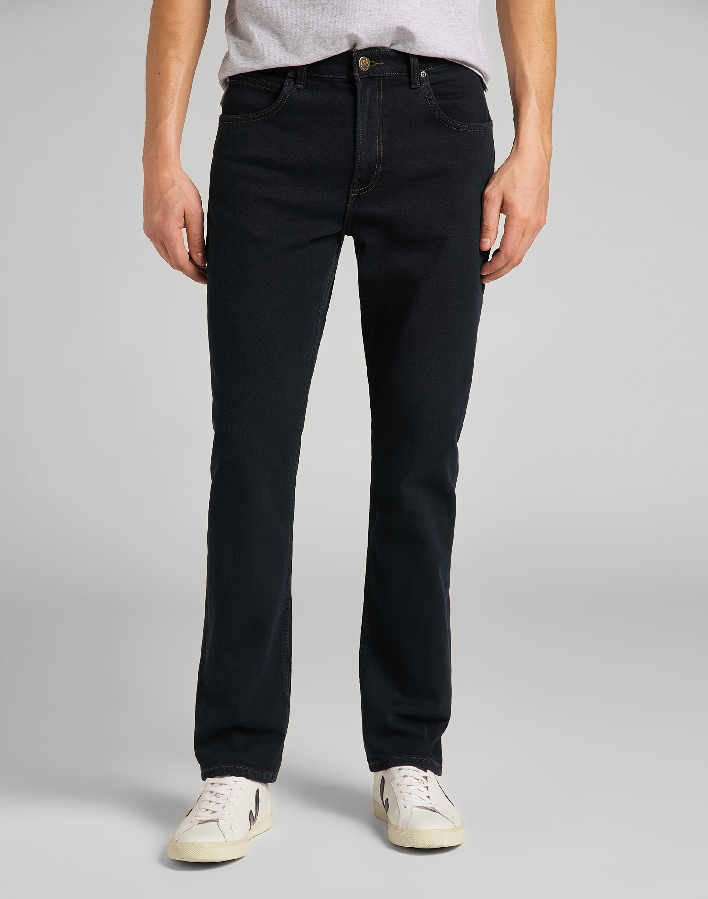 Brooklyn Straight in Blue Black Jeans Lee
