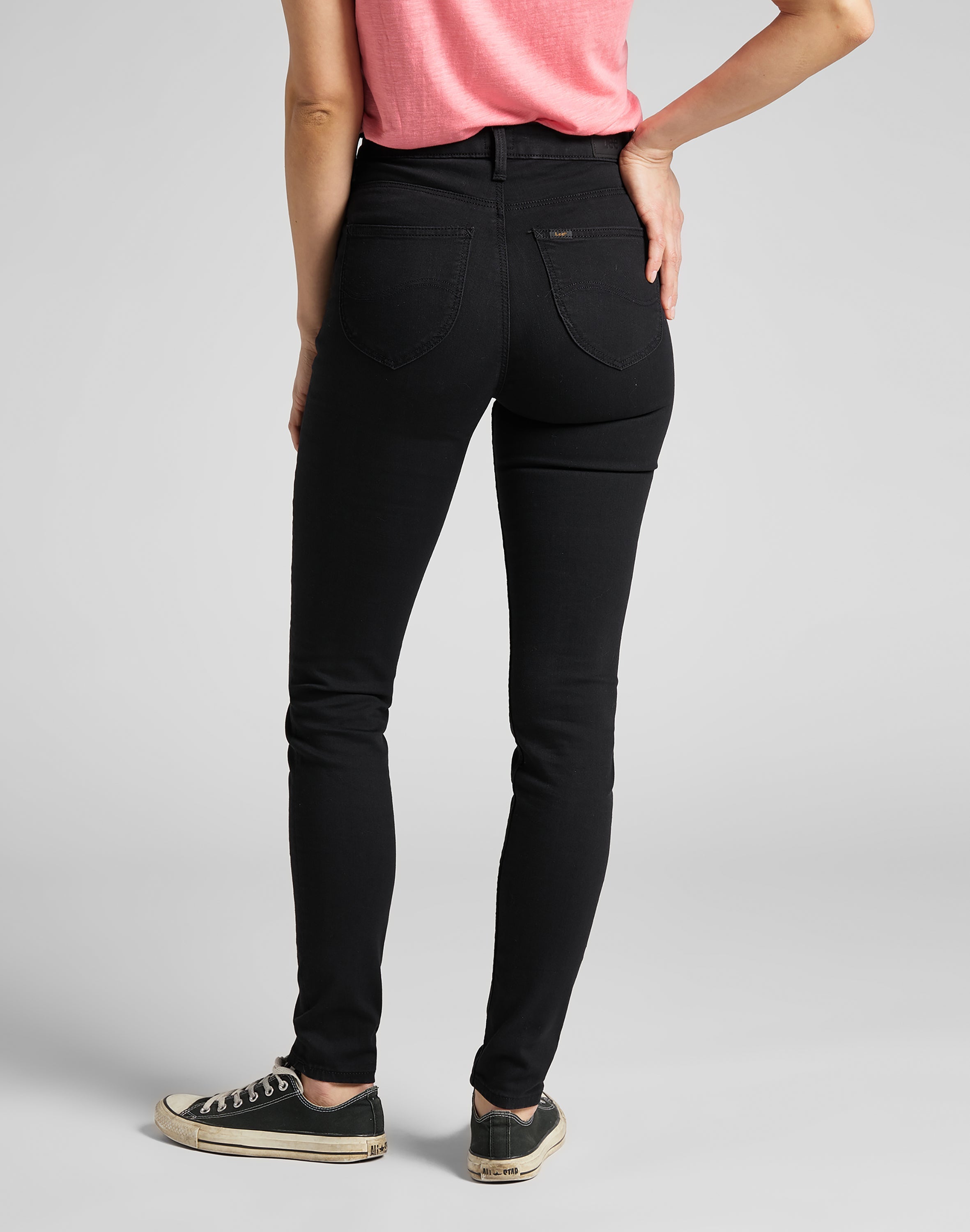 Scarlett High in Black Rinse Jeans Lee   