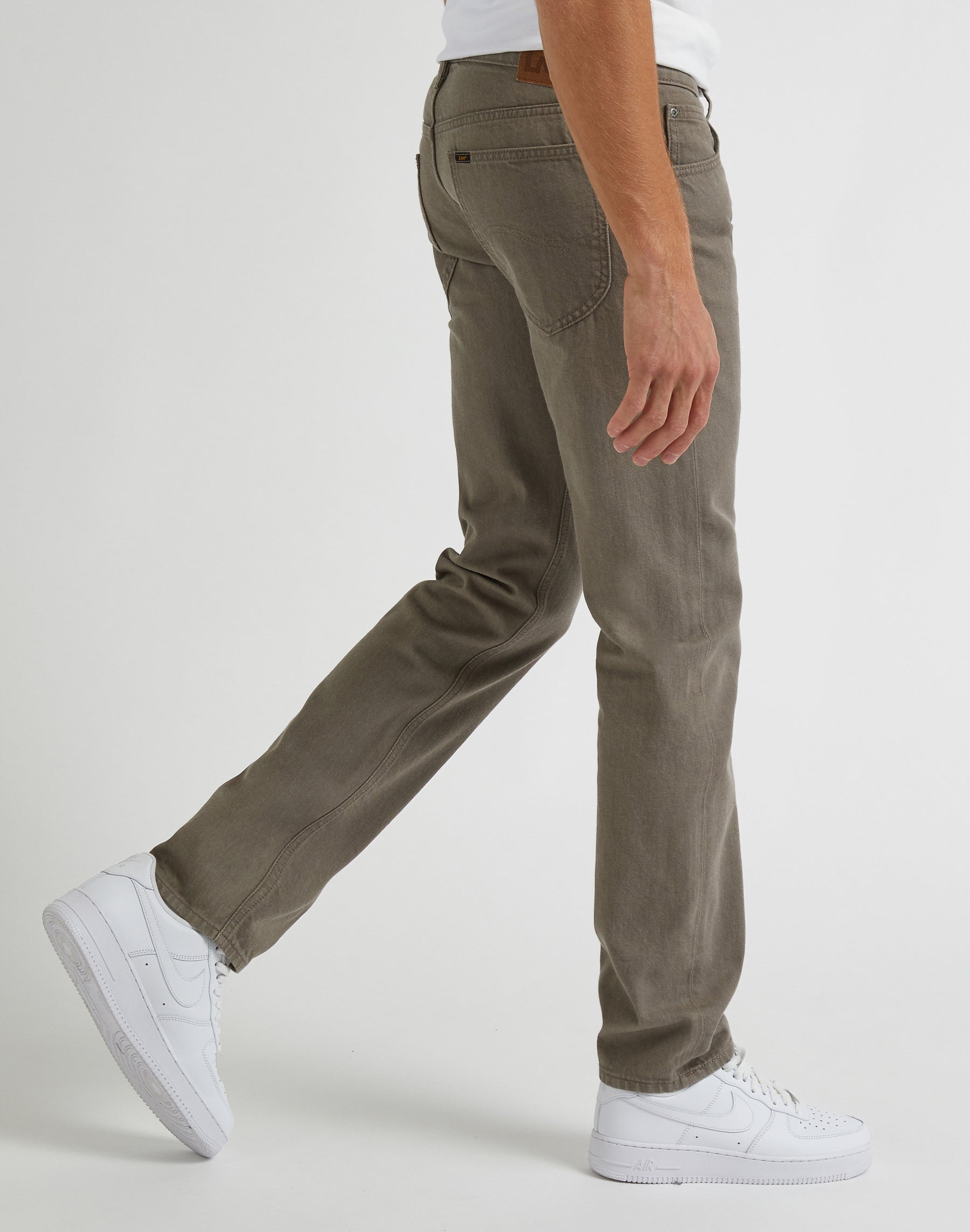 Daren Zip Fly Low Stretch in Mushroom Hosen Lee