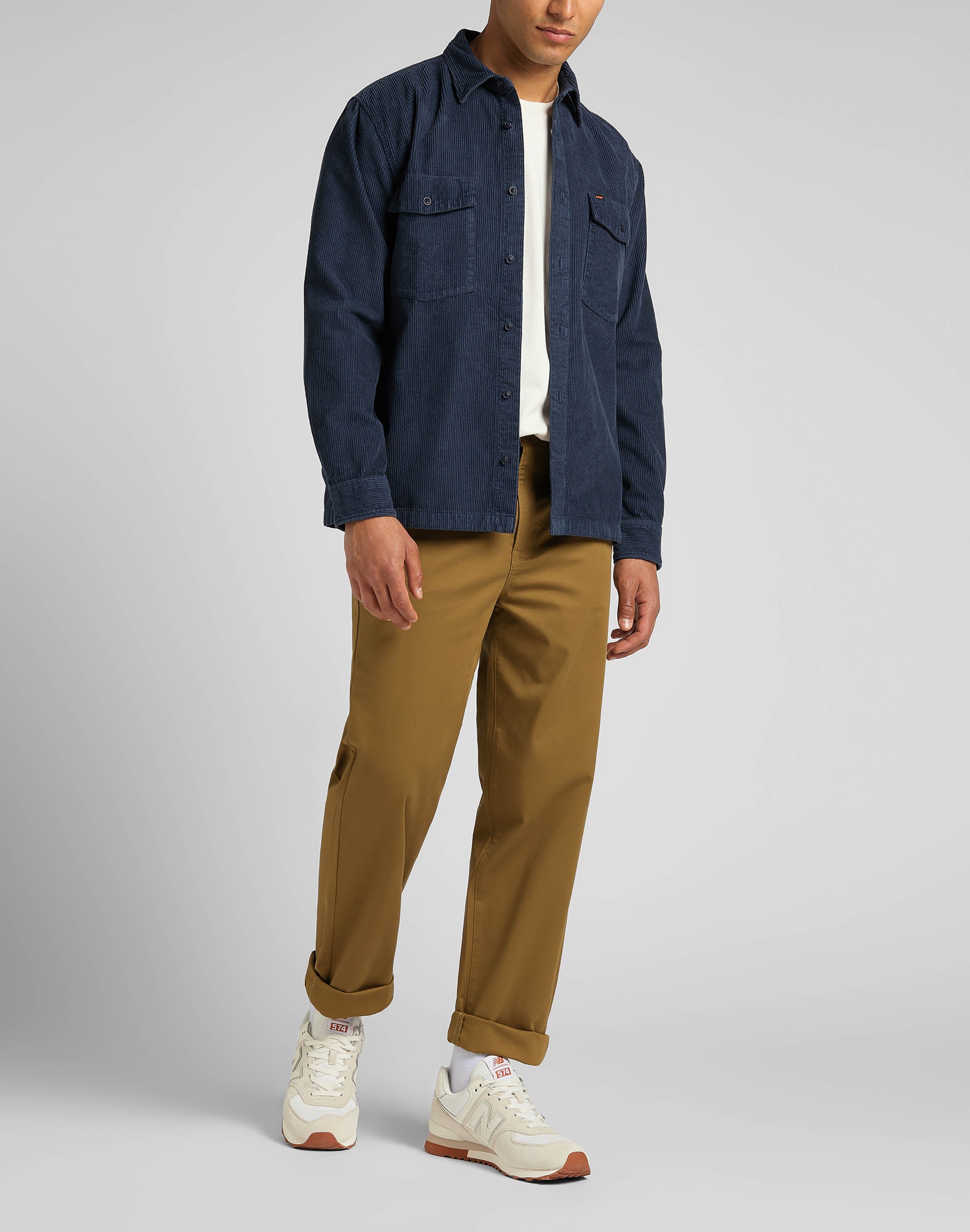 Relaxed Chino in Tumbleweed Hosen Lee