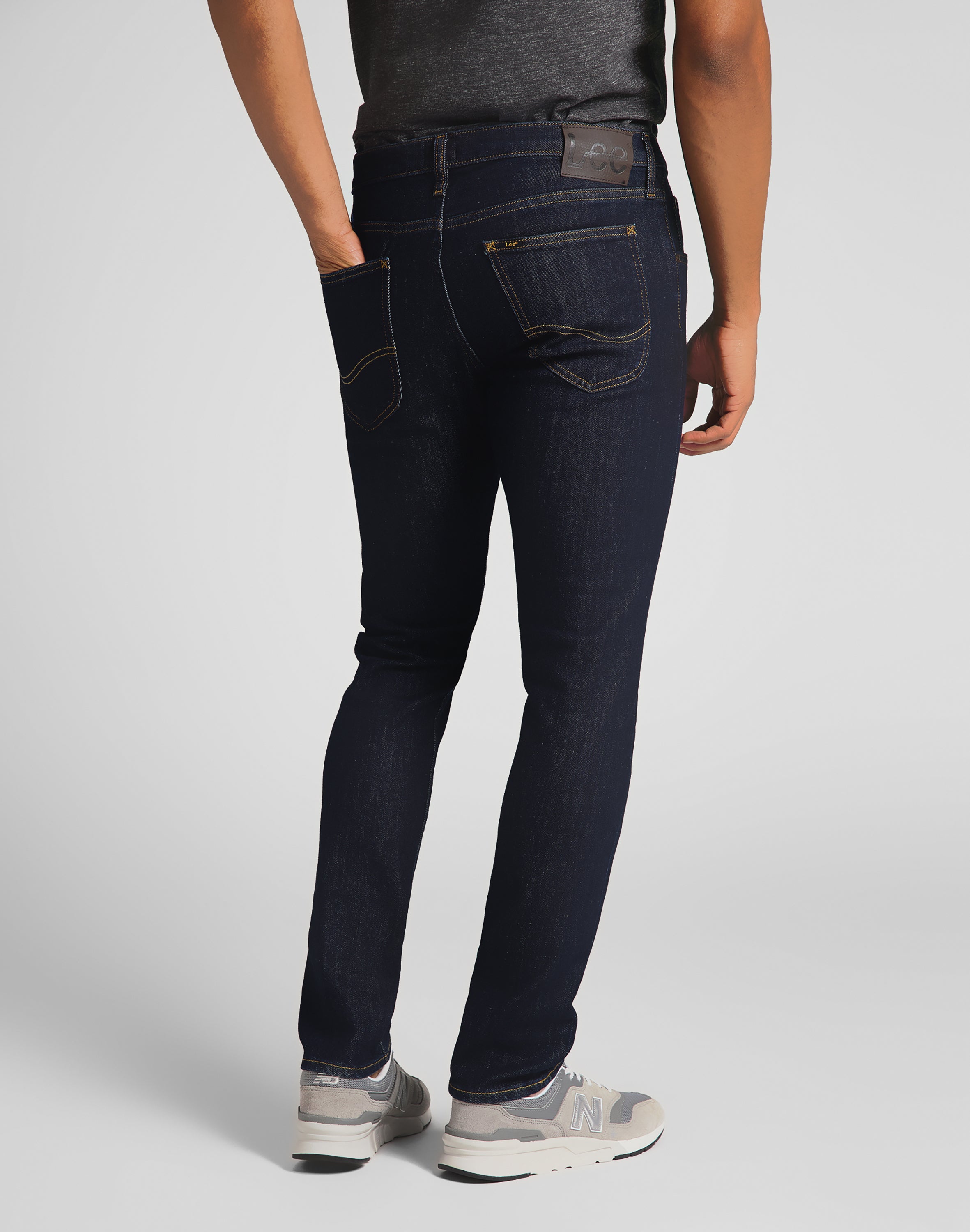 Luke Low Stretch in Rinse Jeans Lee