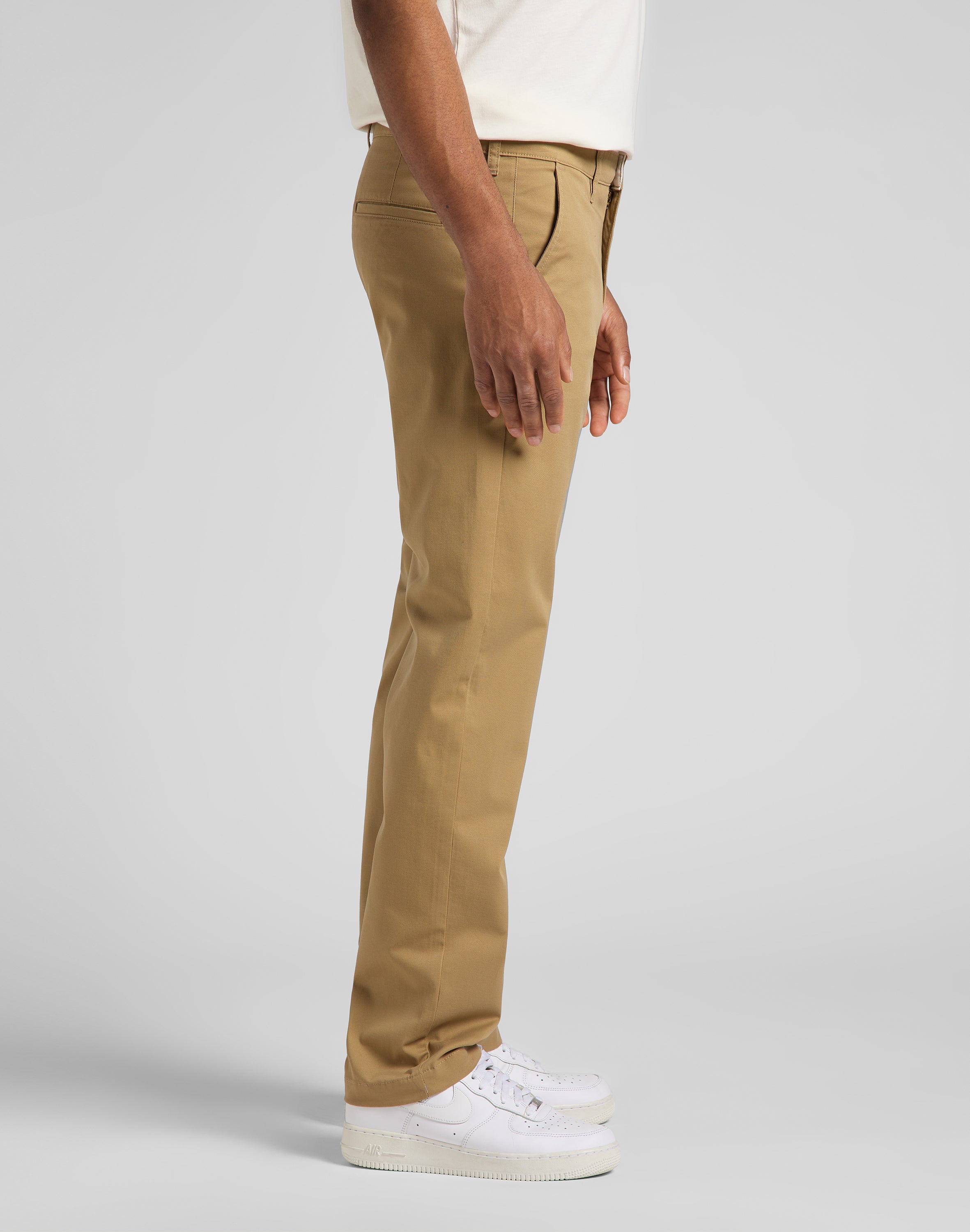 Regular Chino in Clay Hosen Lee   