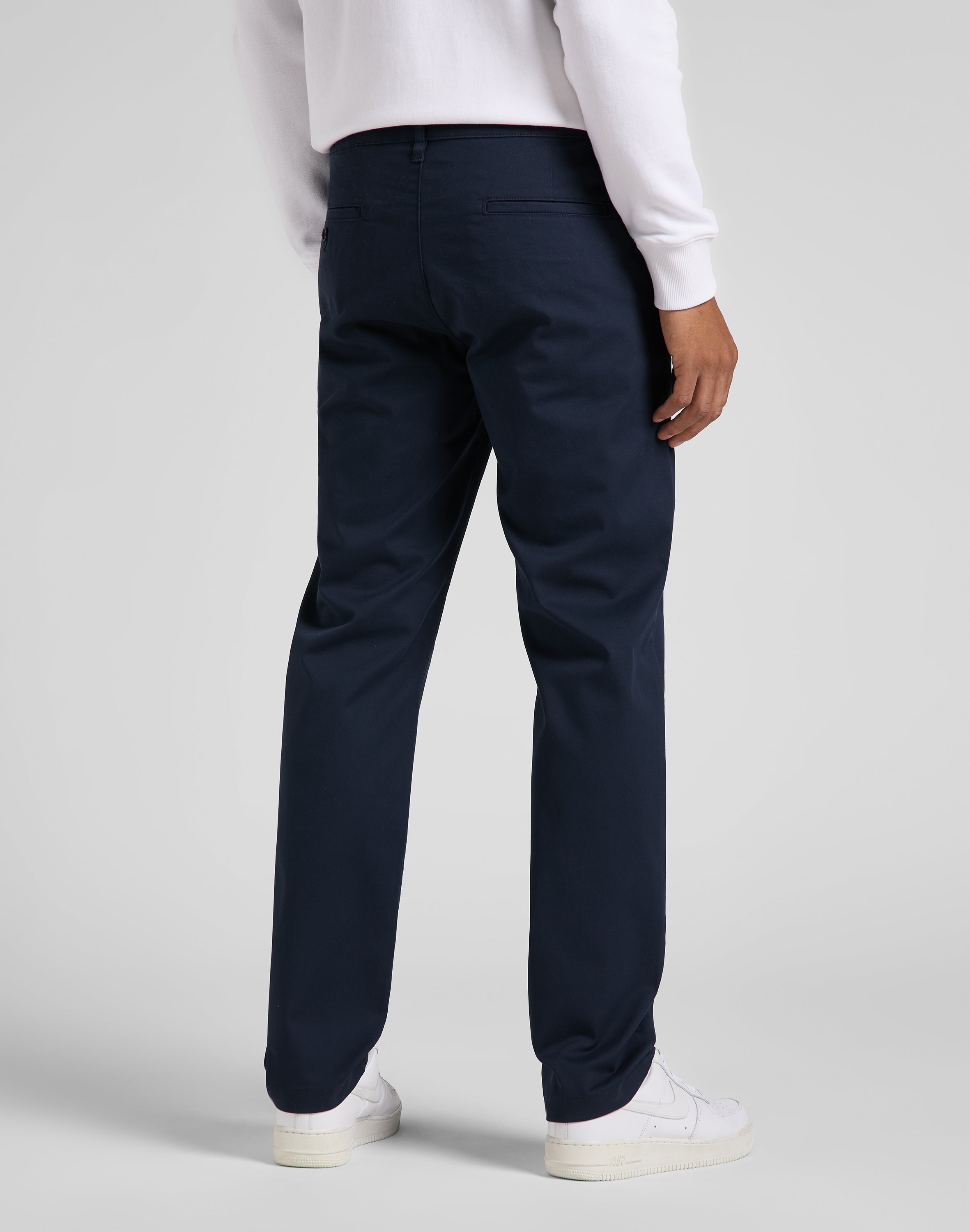 Regular Chino in Deep Navy Hosen Lee   