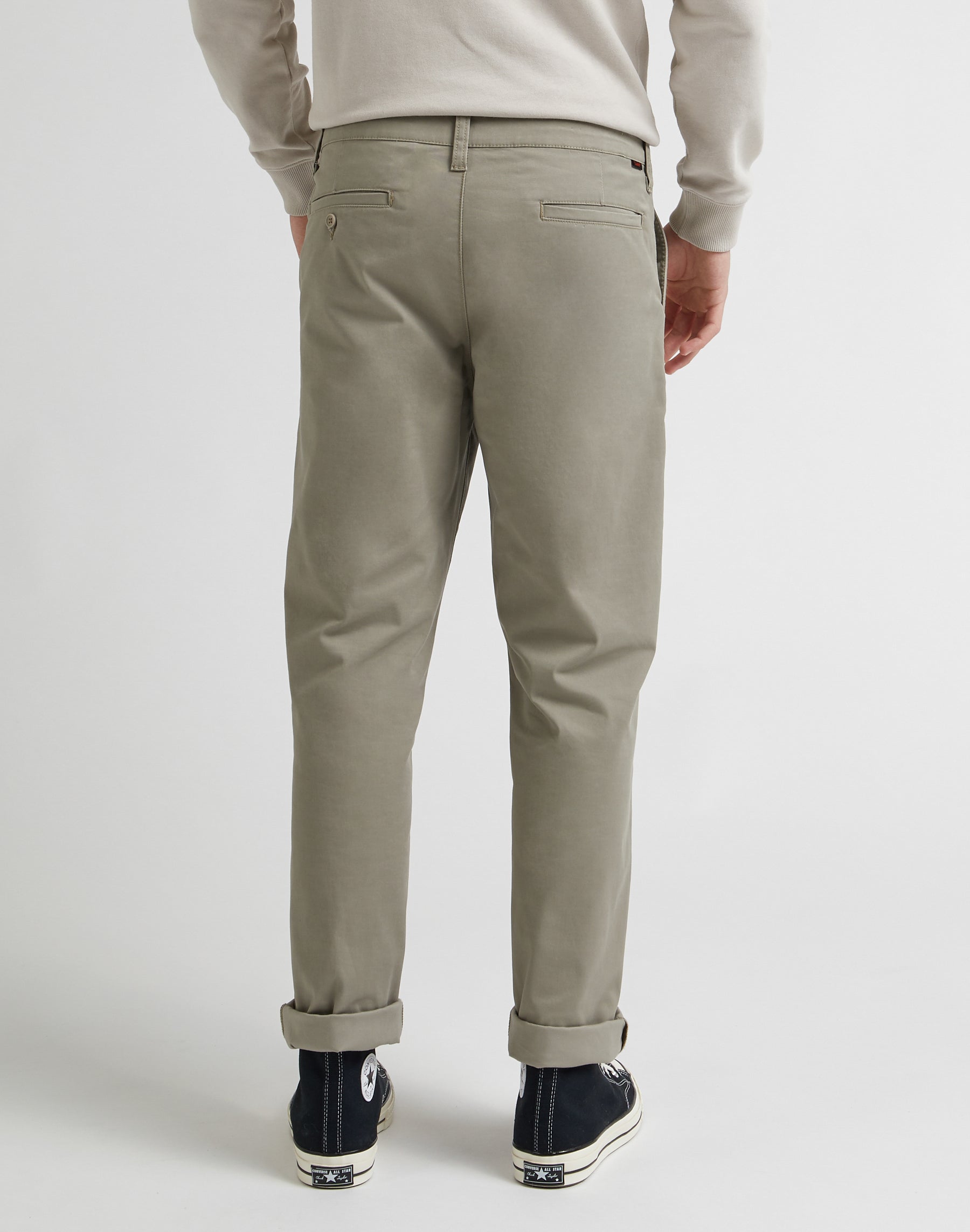Regular Chino in Mushroom Hosen Lee