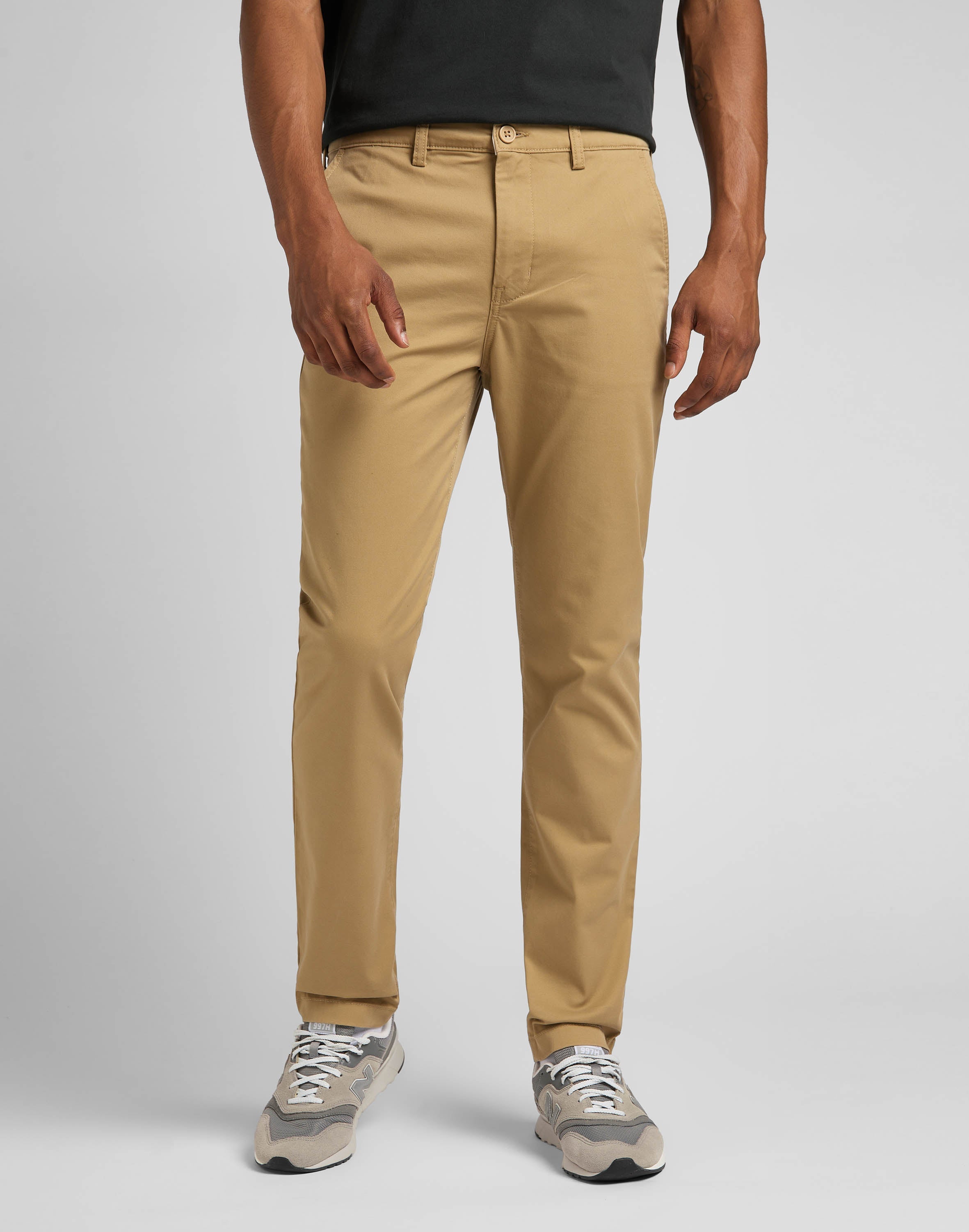 Slim Chino in Clay Hosen Lee