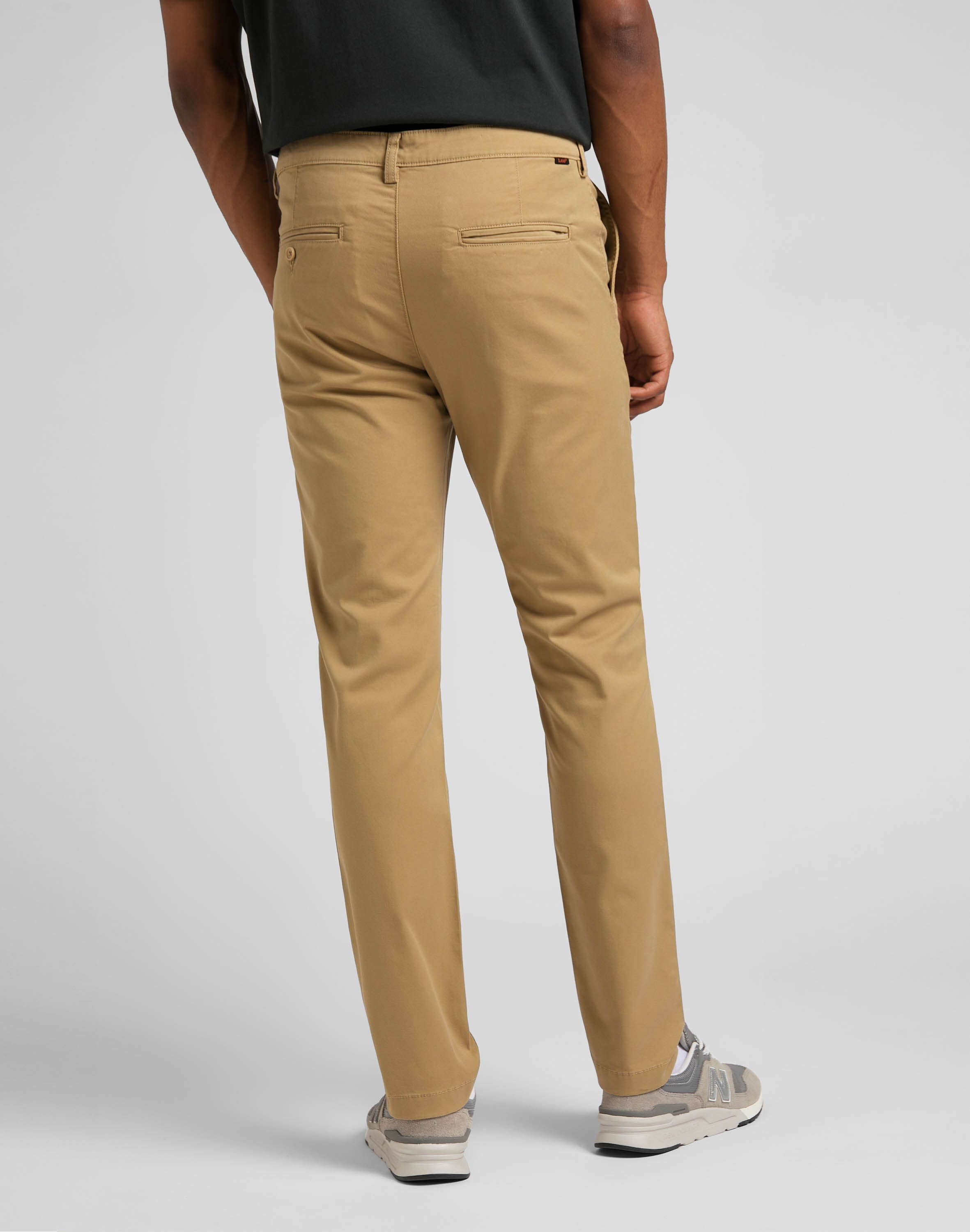 Slim Chino in Clay Hosen Lee