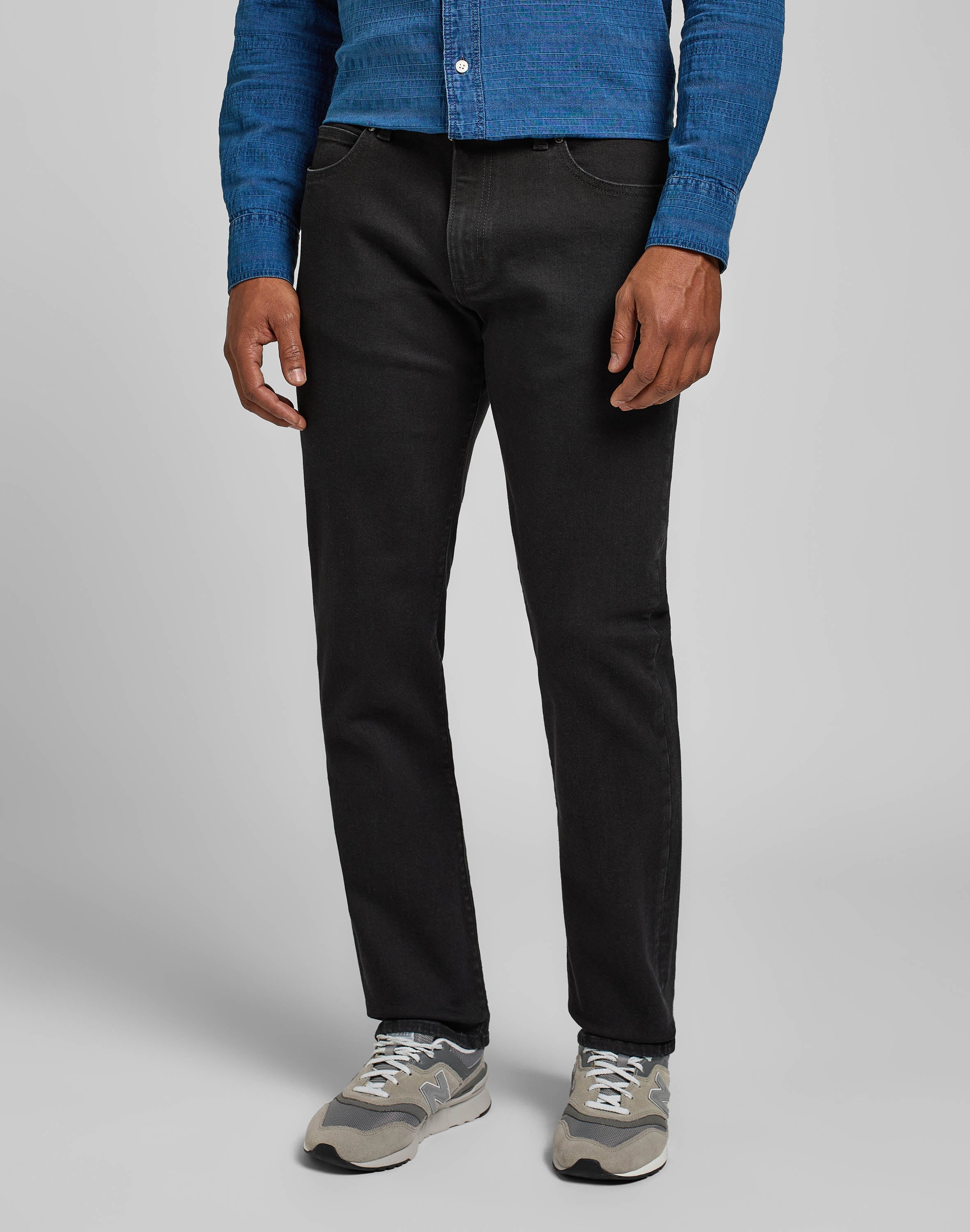 Straight Fit MVP in Black Jeans Lee