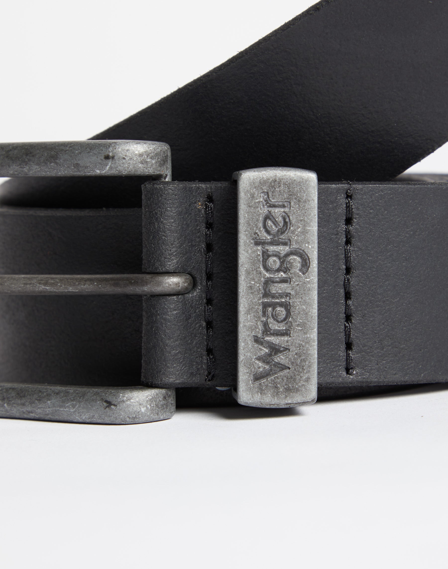 Metal Loop Belt in Black Gürtel Wrangler